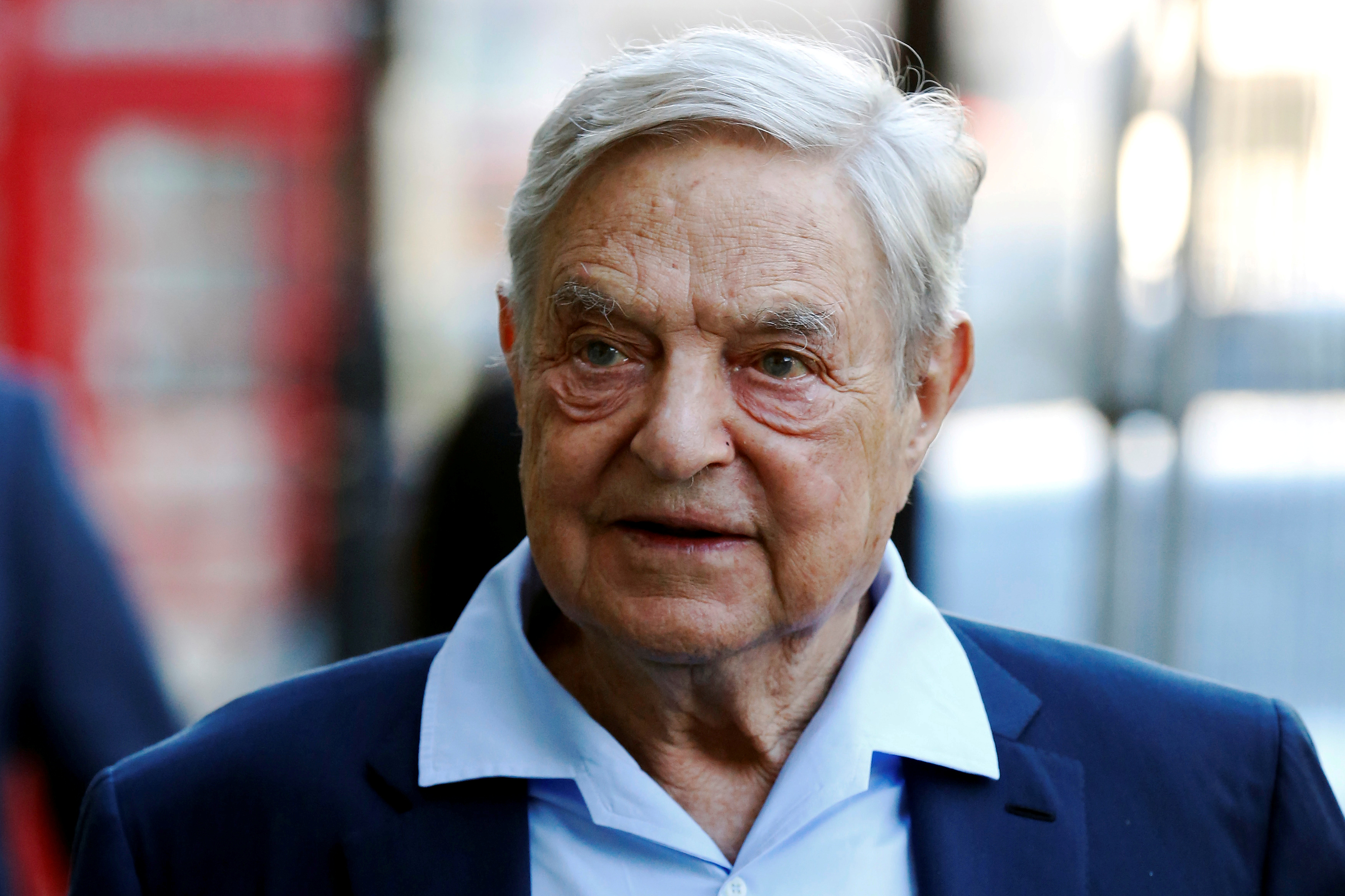 George Soros cède son empire à son fils Alexander, farouche opposant de Donald Trump