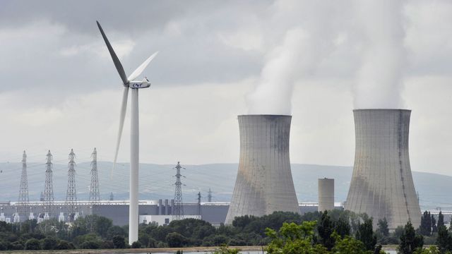 La filière des énergies renouvelables appelle à ne pas écarter le nucléaire