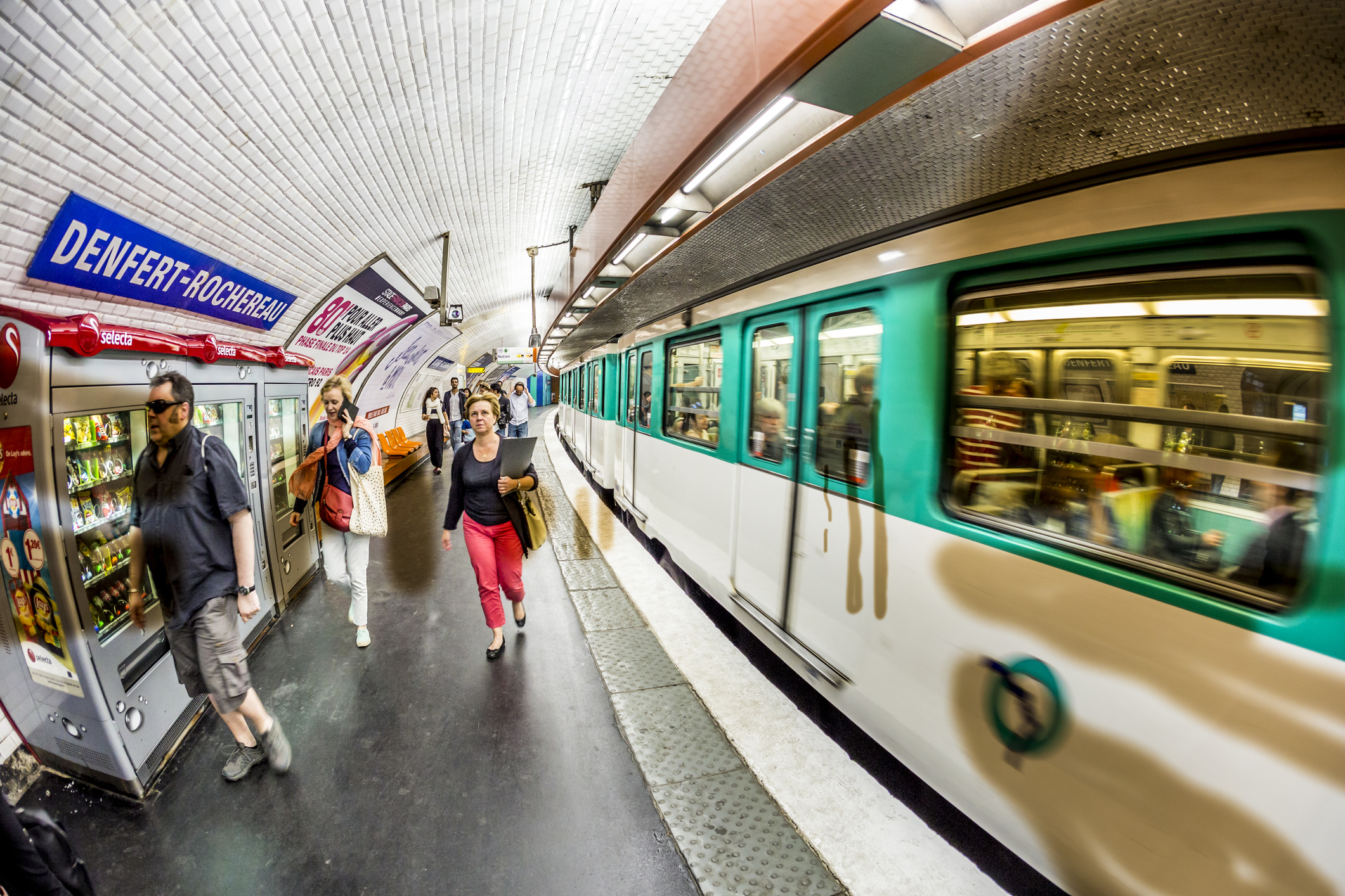 Grève du 10 novembre : le trafic devrait être très perturbé dans les métros et RER, selon la RATP