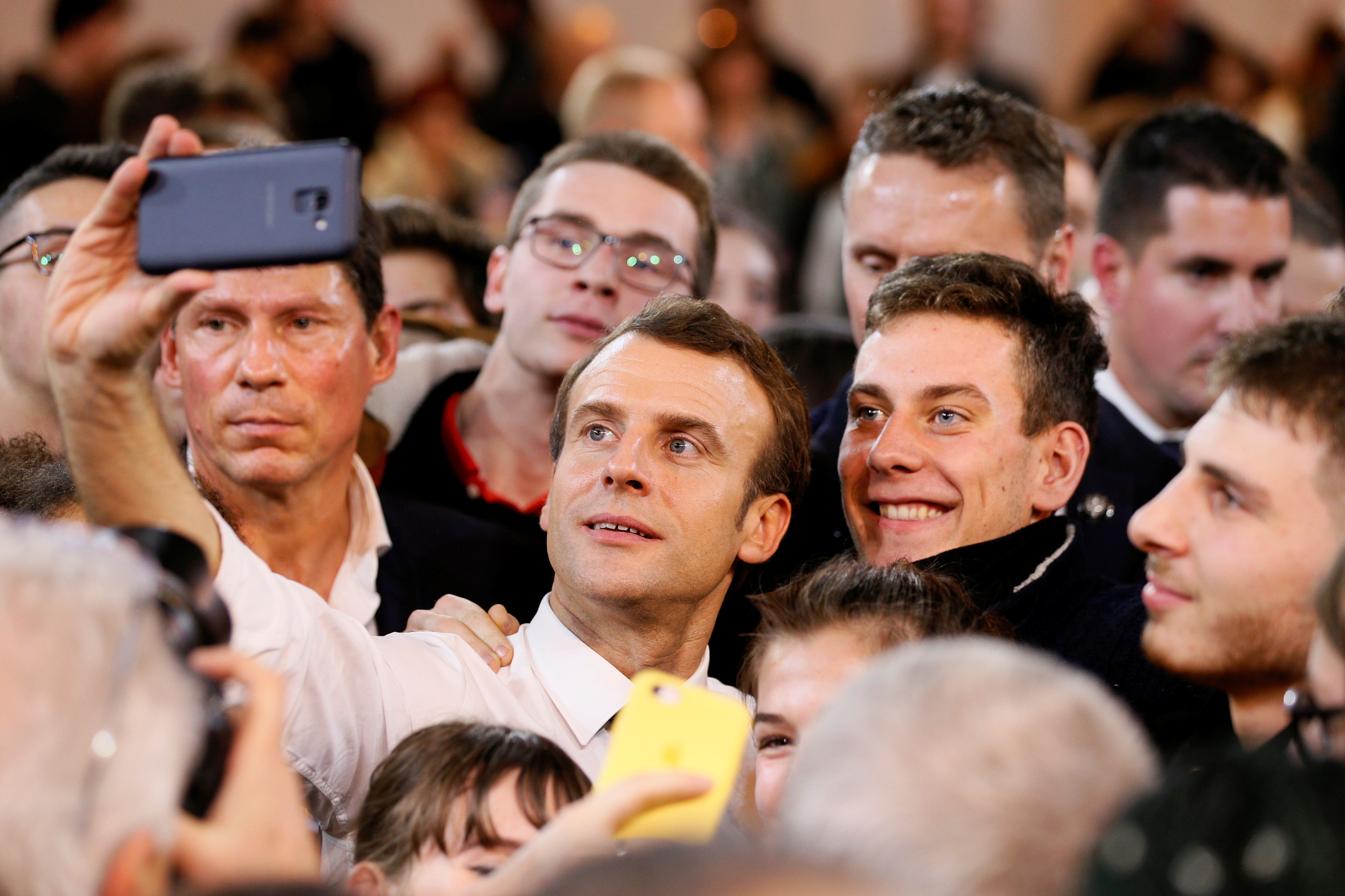 Après les élections régionales, les gros ennuis tactiques d'Emmanuel Macron