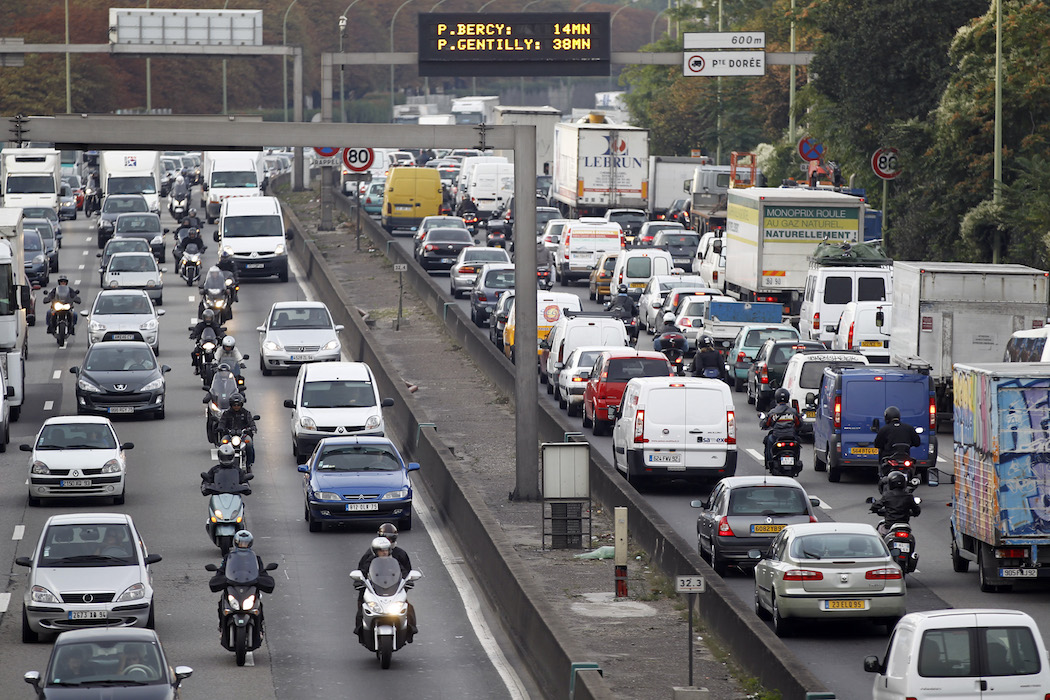 Zone à faibles émissions du Grand Paris : les entreprises sonnent l'alerte
