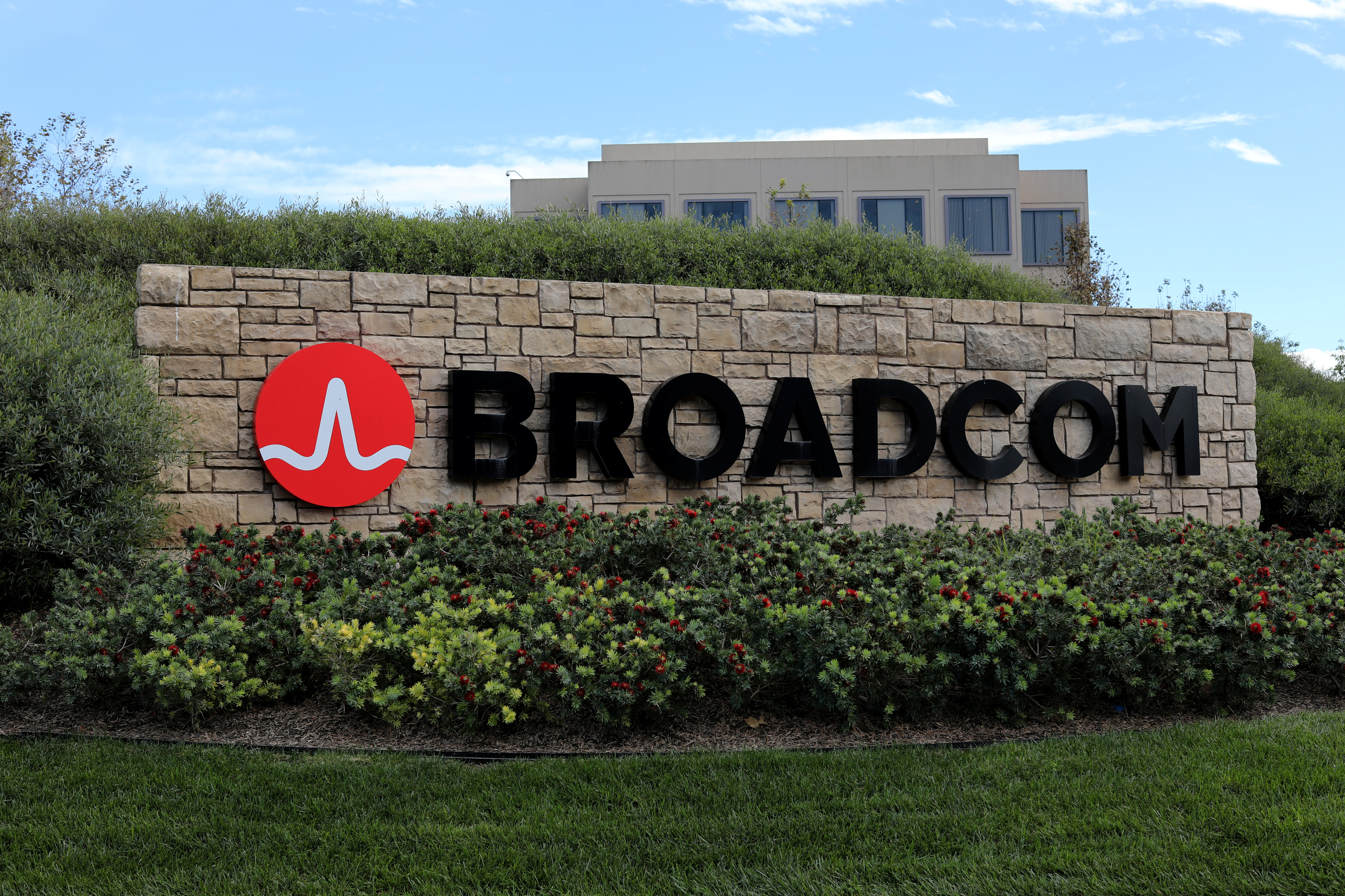 Royaume-Uni : le régulateur de la concurrence donne son accord pour la mégafusion Broadcom-VMware