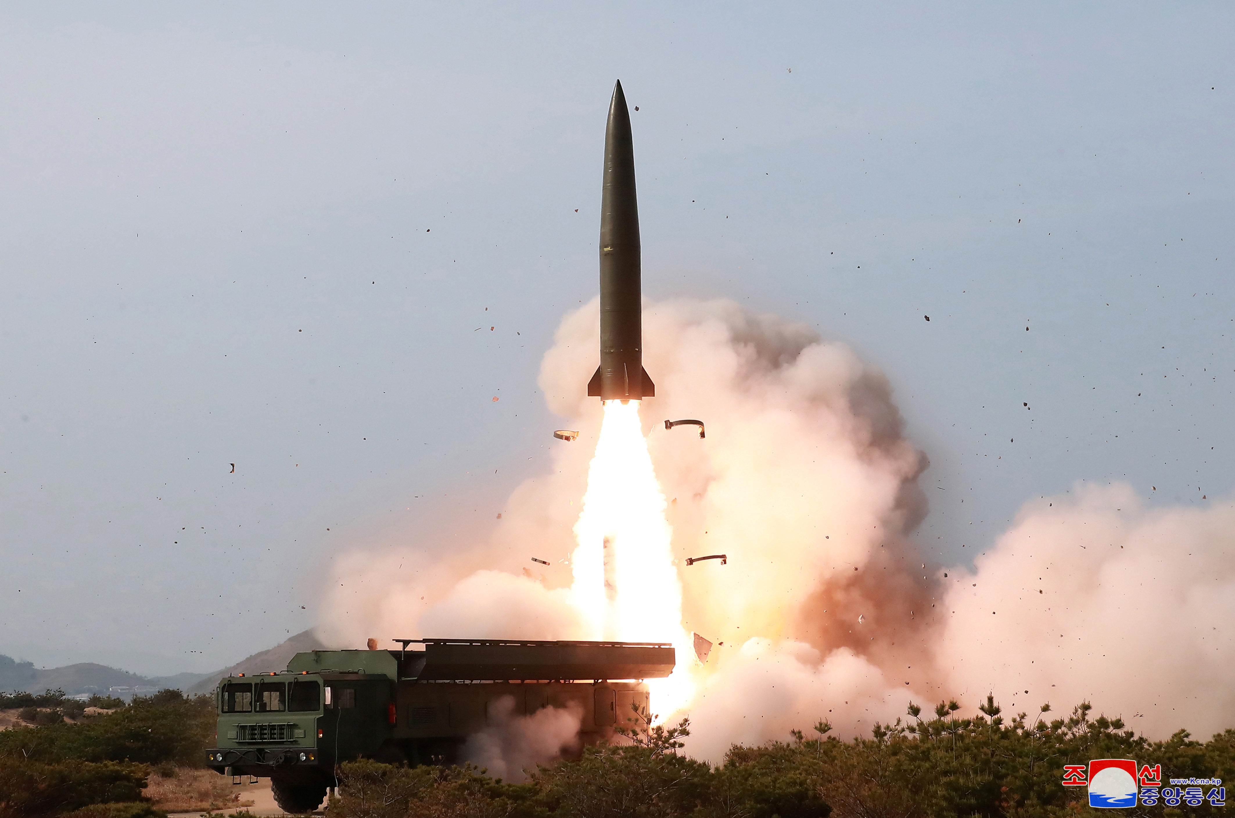 Pendant que les yeux sont rivés sur l'Ukraine, la Corée du Nord reprend ses tirs de missiles