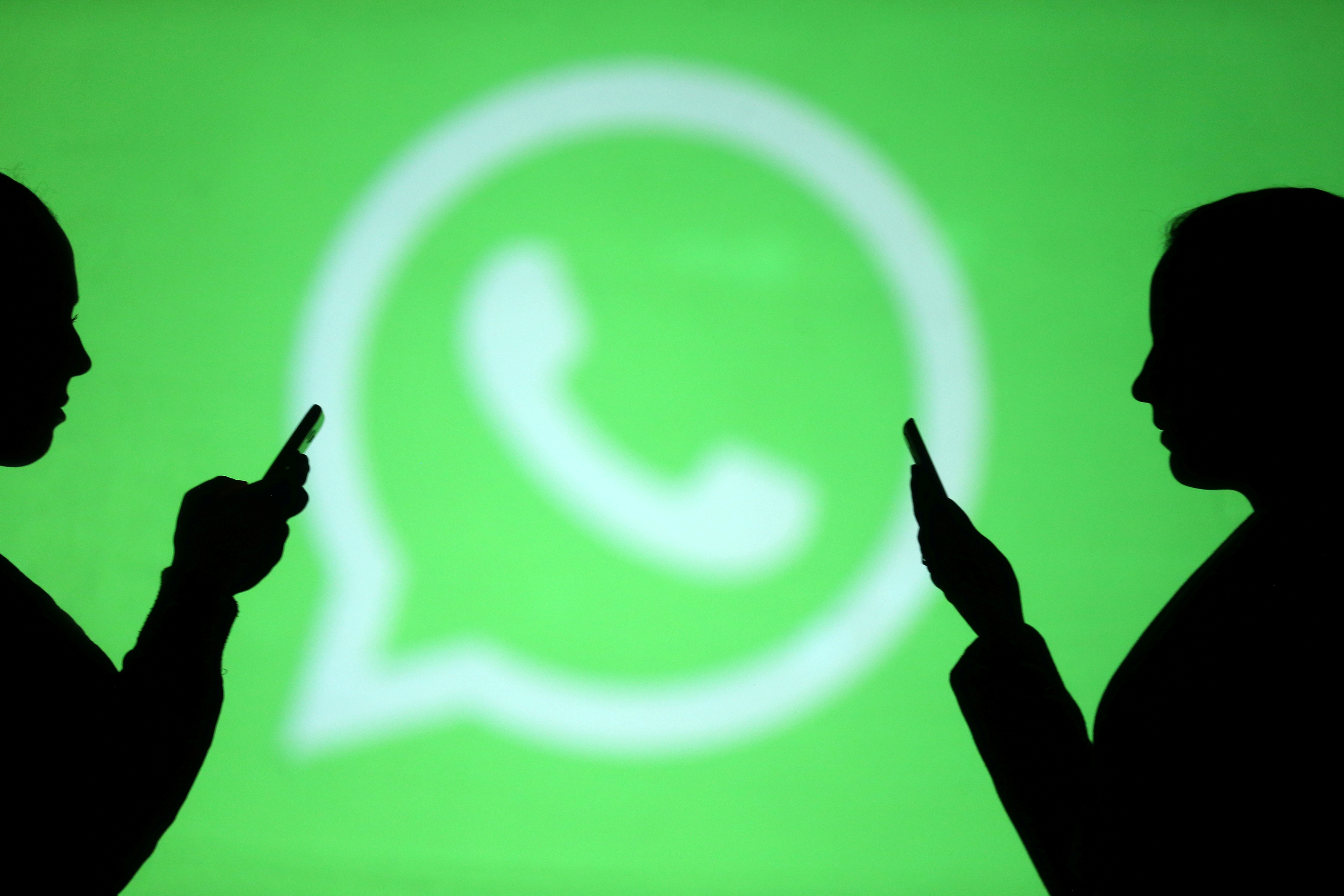 WhatsApp veut partager plus de données avec Facebook... et c'est son concurrent Signal qui en profite