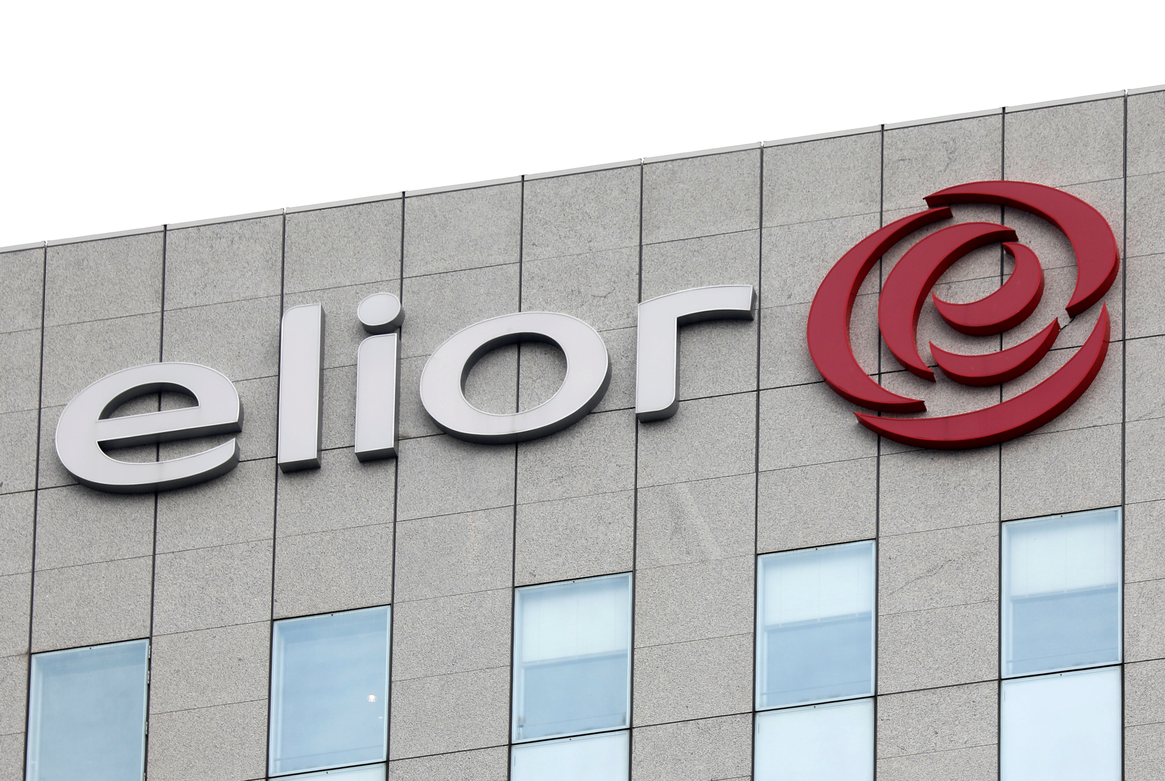 Elior va supprimer près de 1.900 postes en France