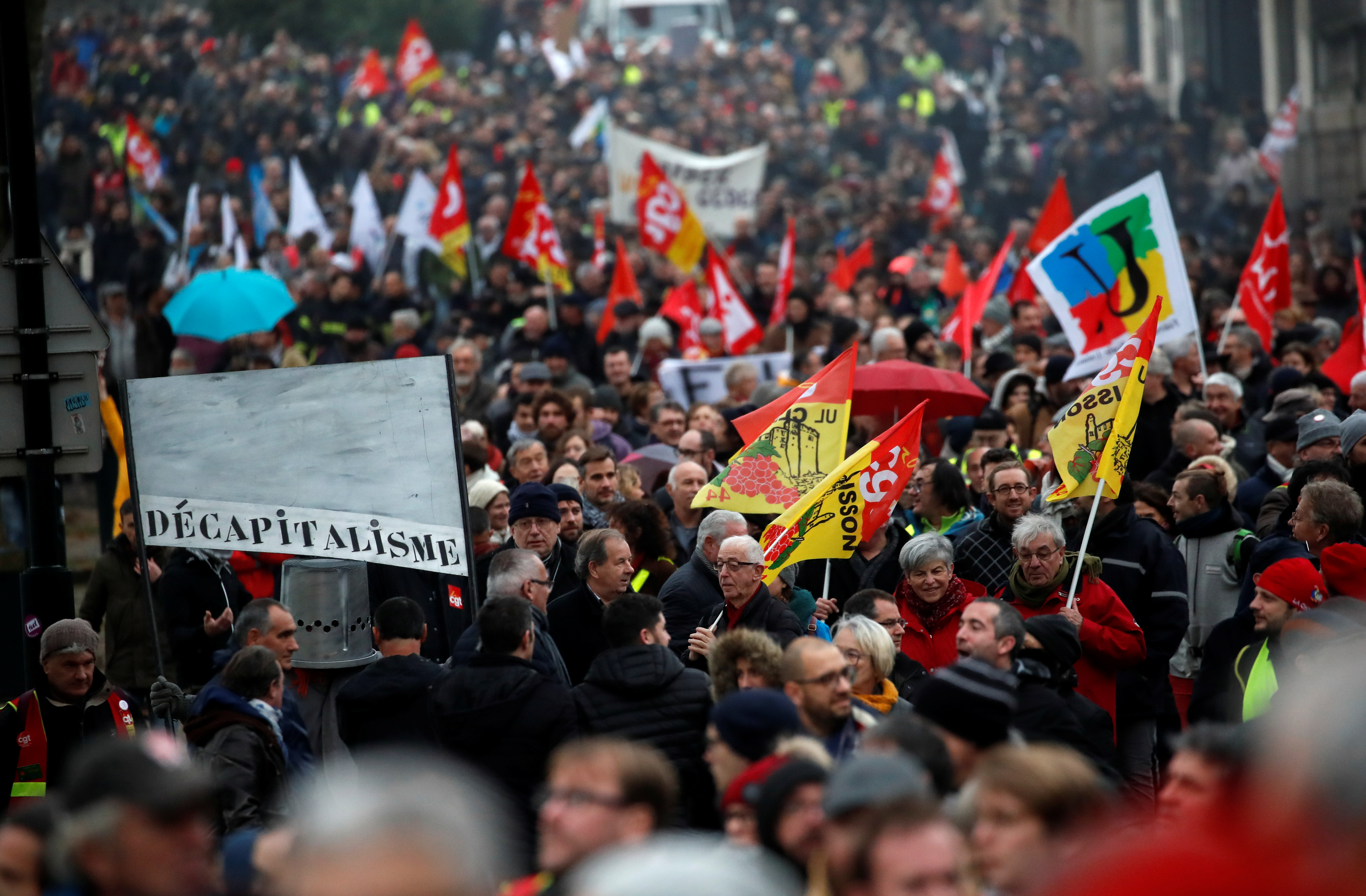 Pourquoi les syndicats risquent de ne pas peser lourd dans la campagne...