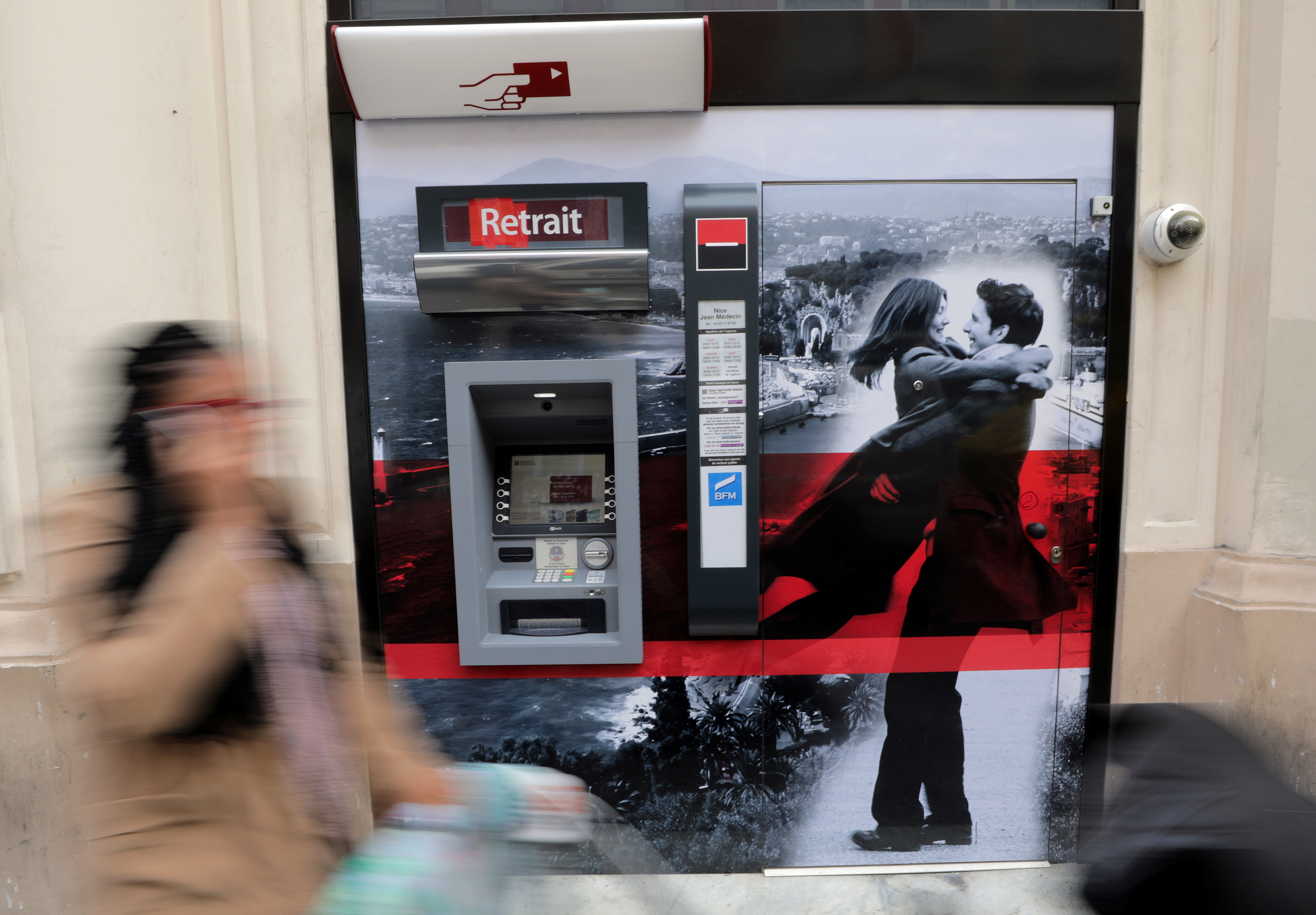 Comment les banques comptent rationnaliser leur parc de distributeurs de billets ?
