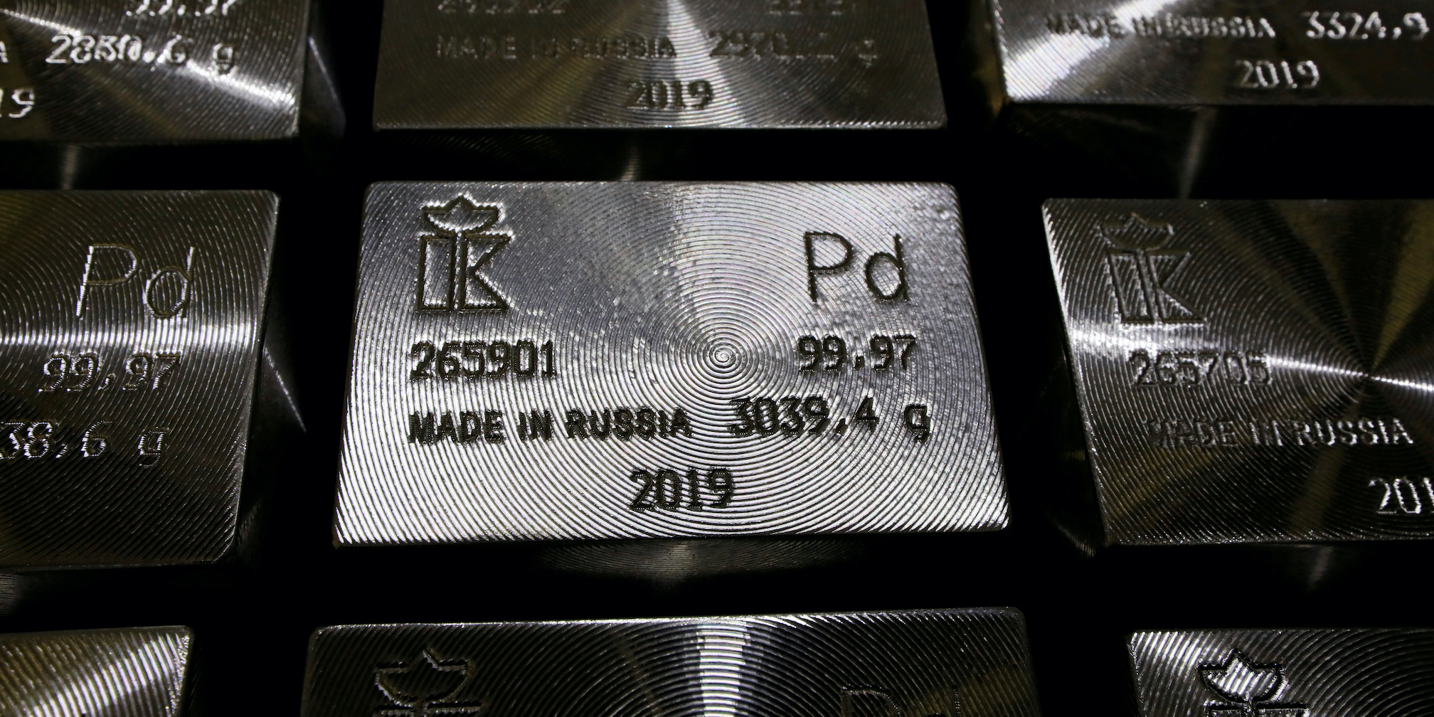 Rhodium et palladium : une crise des métaux liée à la crise de la voiture