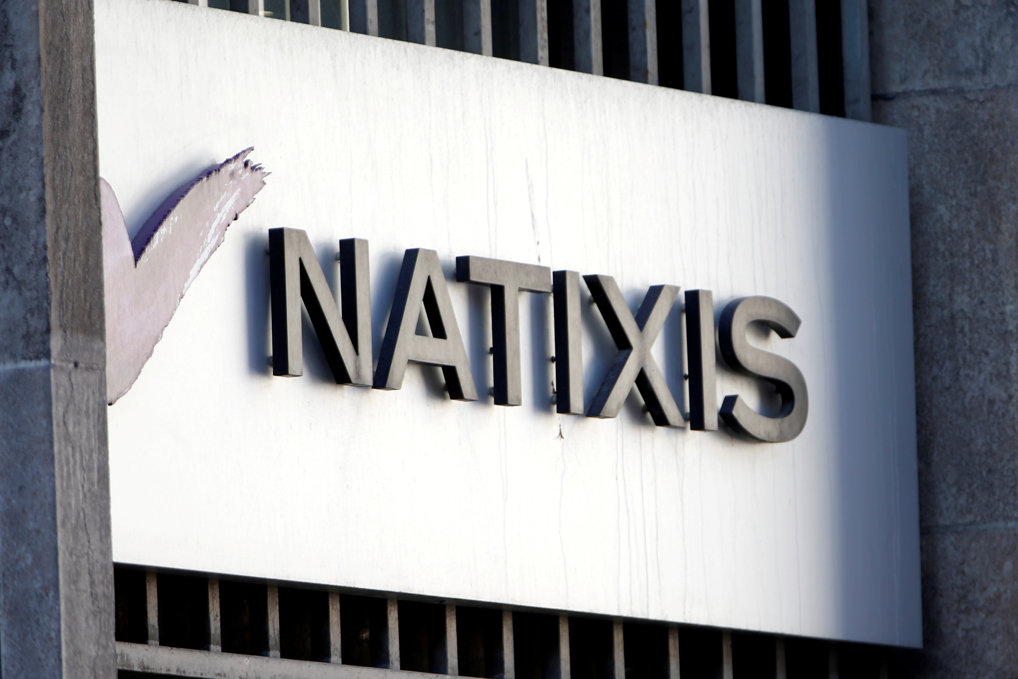 Natixis cède une partie de Coface pour près de 500 millions d'euros
