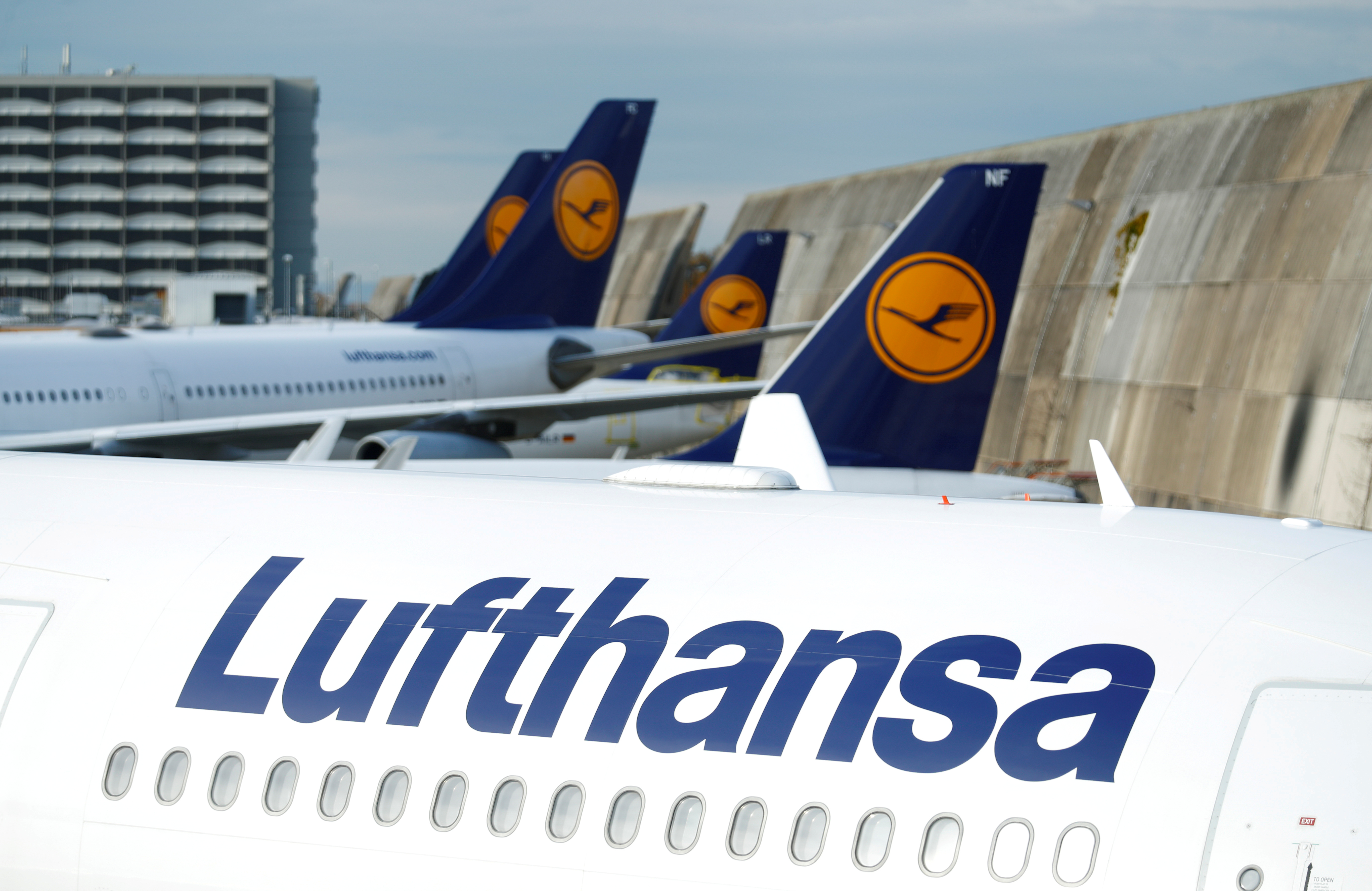 Coronavirus : Lufthansa demande l'aide du gouvernement allemand