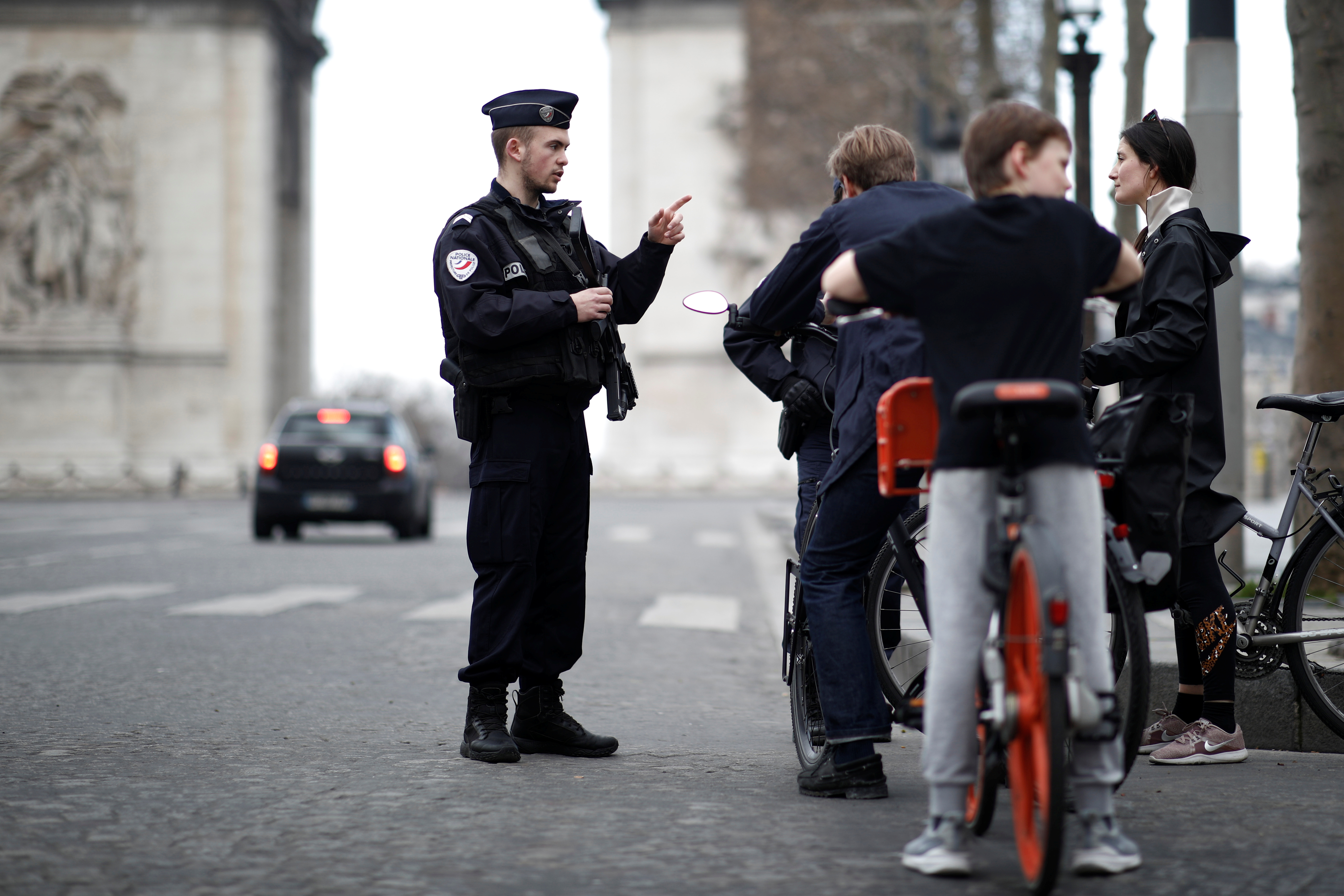 Troisième confinement : quels sont les différents scénarios possibles ?