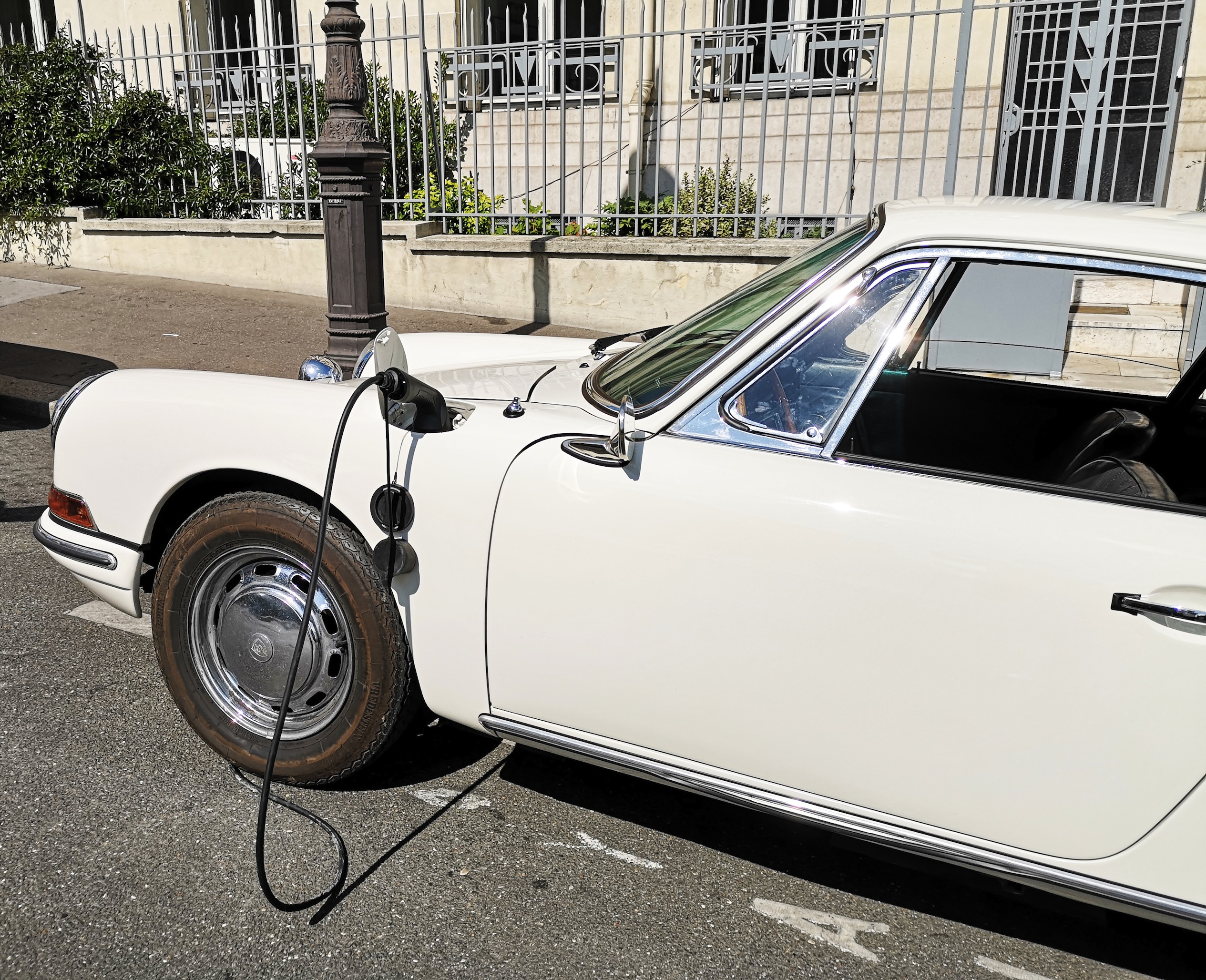 Automobile : démarrage poussif pour les voitures électriques rétrofitées