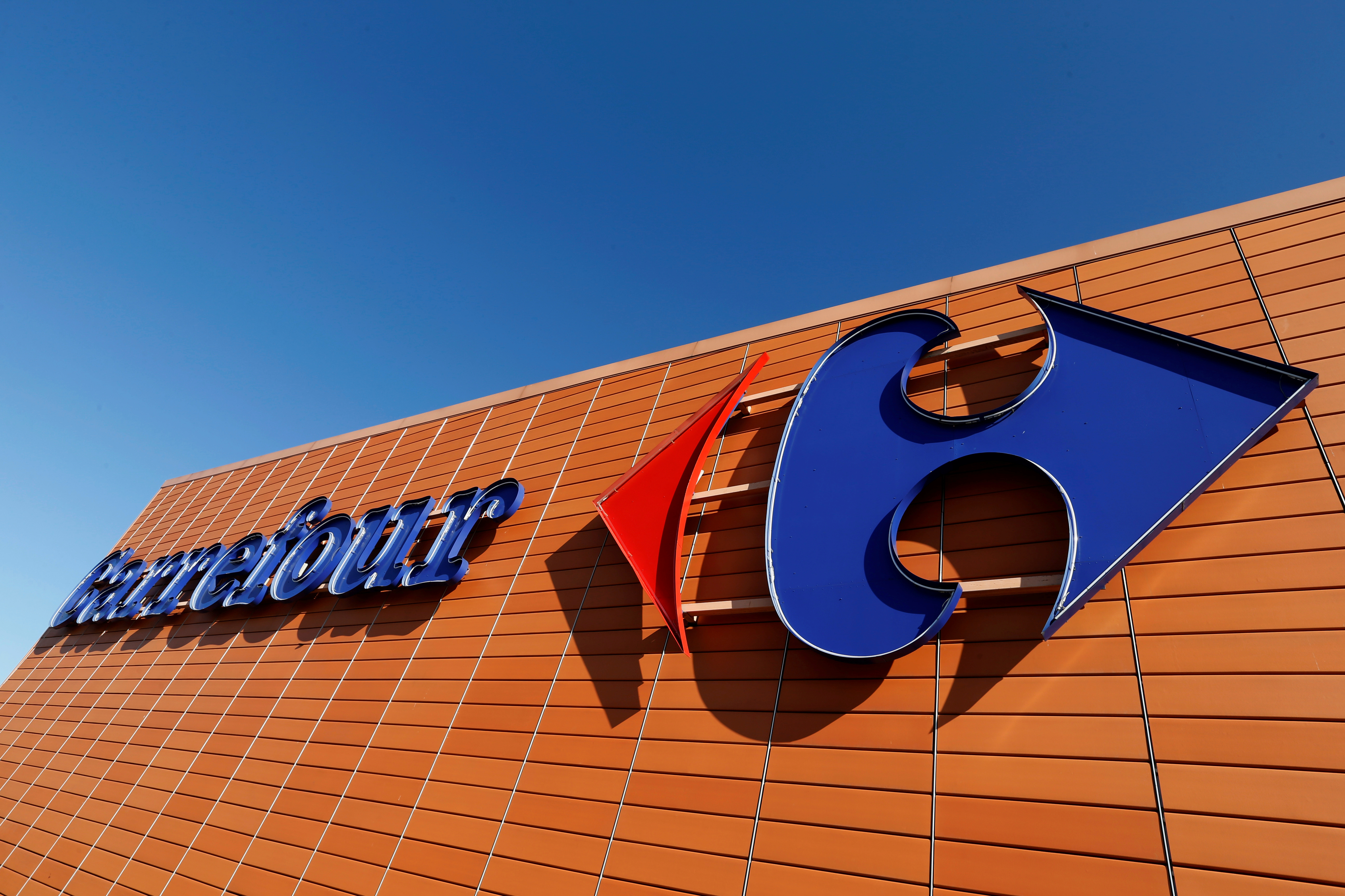 Carrefour réalise sa meilleure performance en 20 ans et persévère dans la réduction des coûts