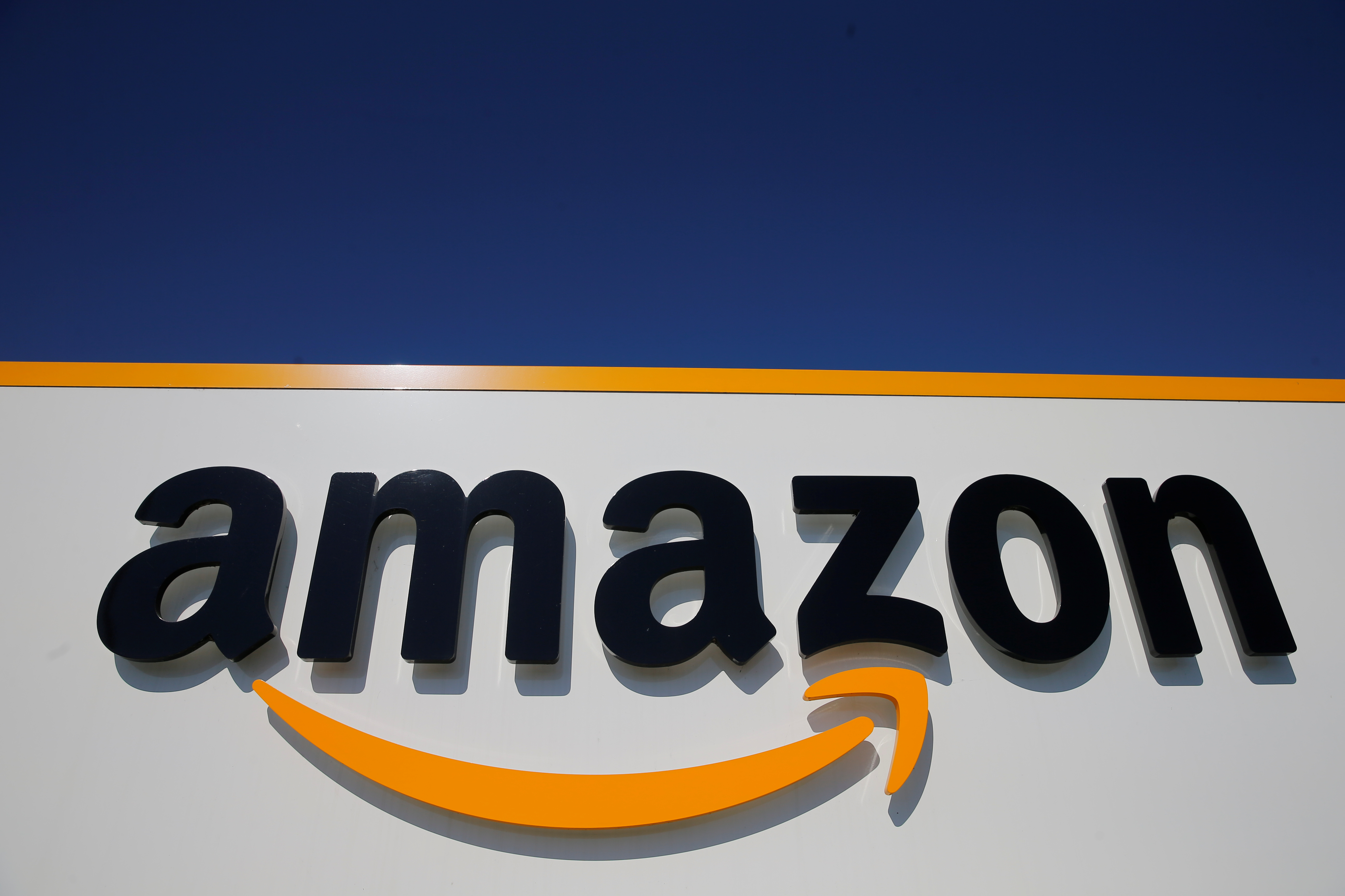 Amazon s'accorde avec les syndicats pour une réouverture en France
