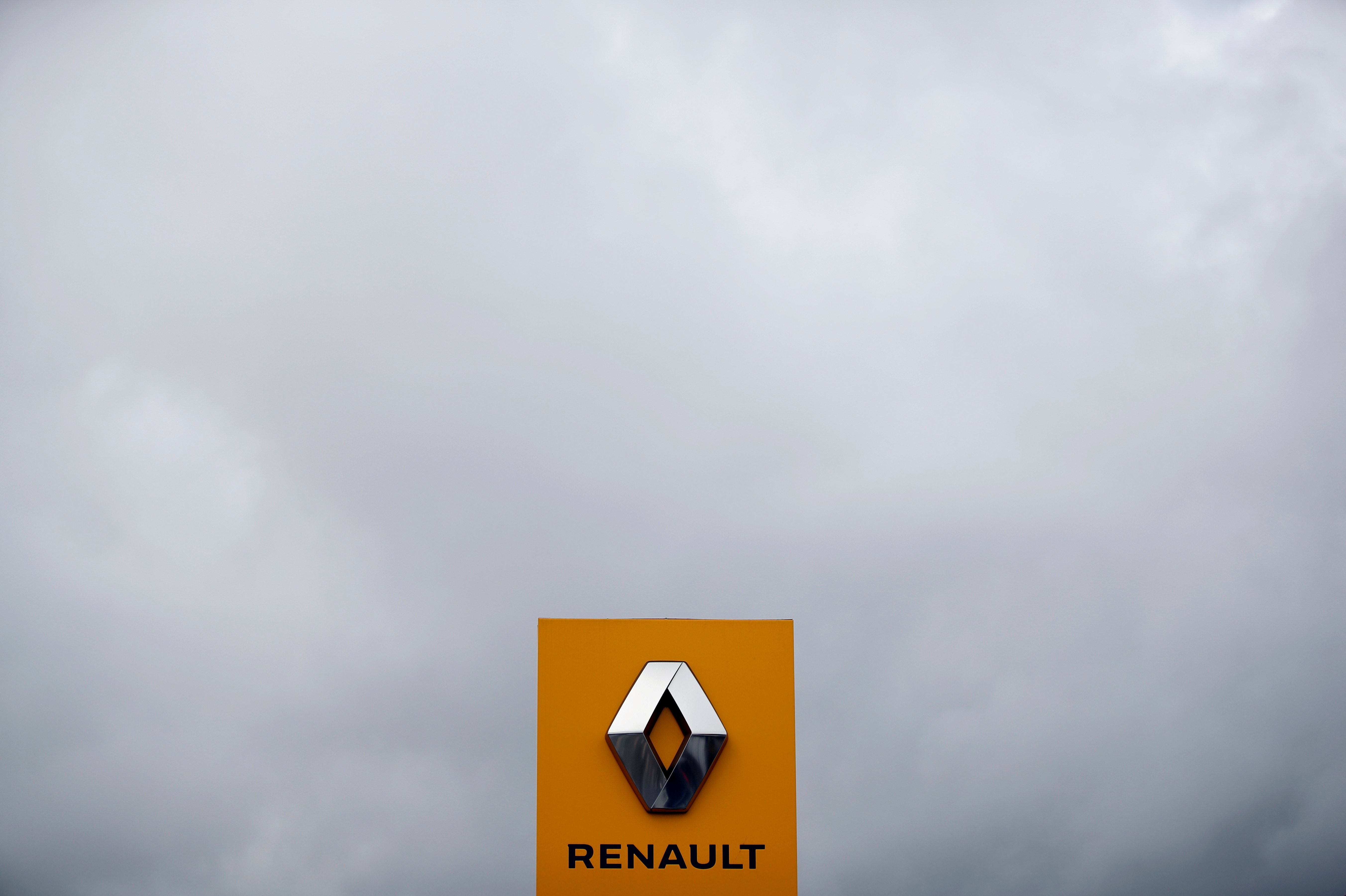 Renault obtient un prêt de 5 milliards d'euros garanti par l'Etat