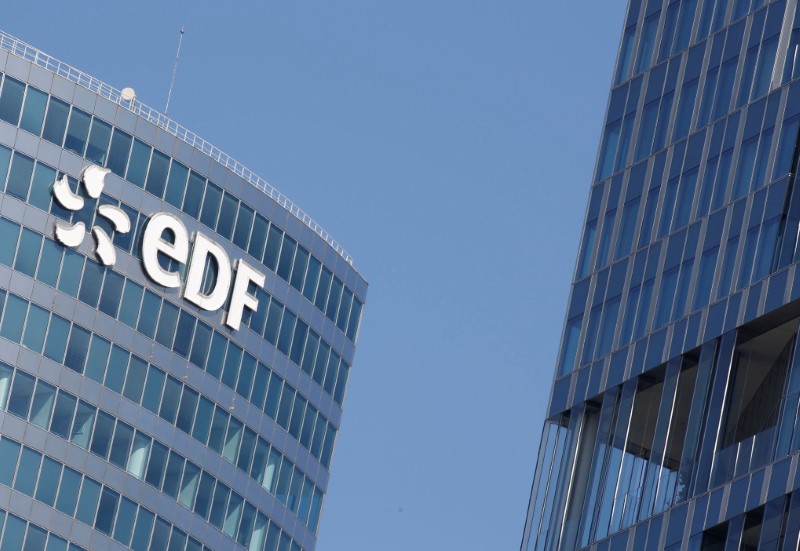 EDF lance un méga emprunt vert...qui le plombe en Bourse