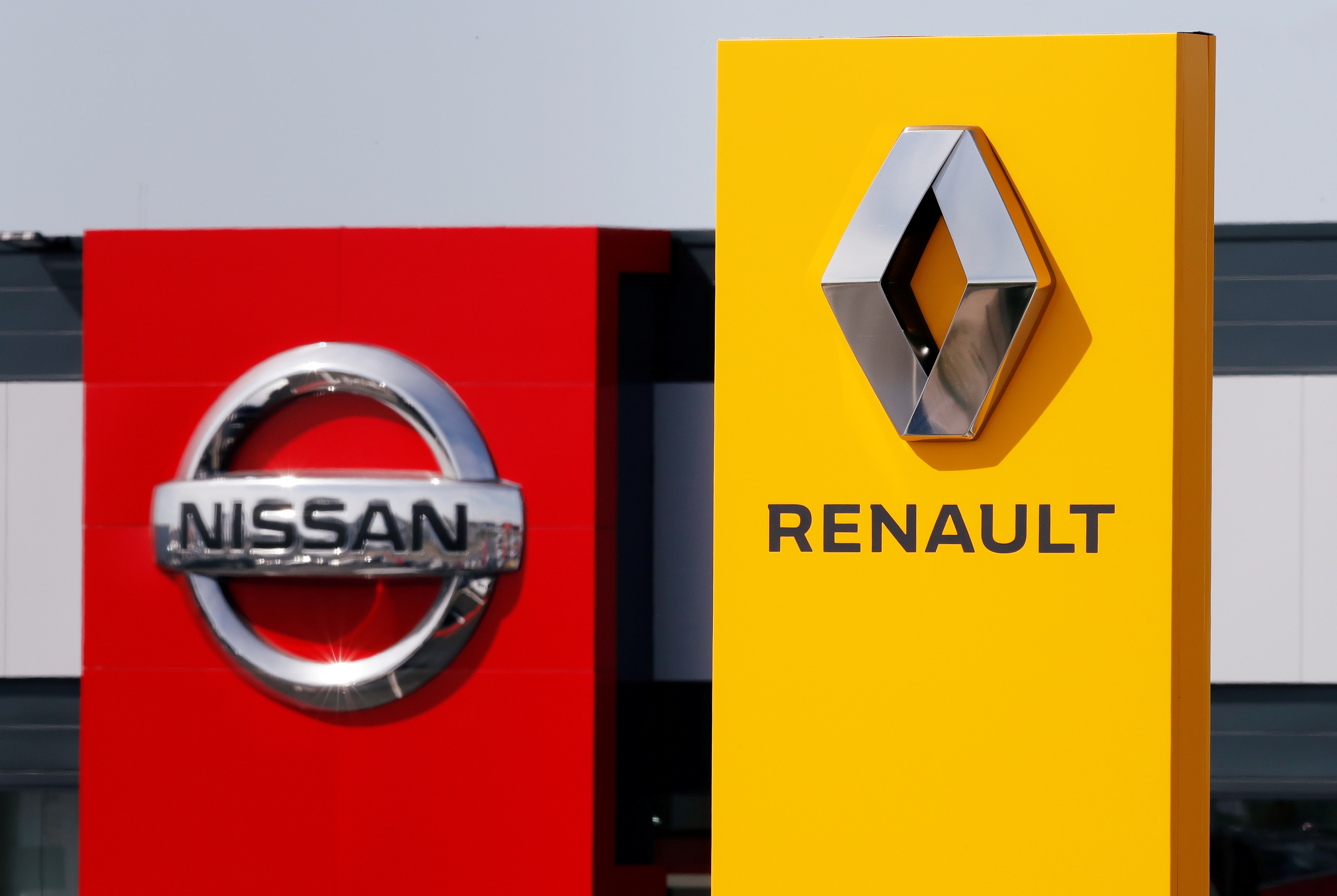 Renault investit 3 milliards d'euros pour se relancer à l'international