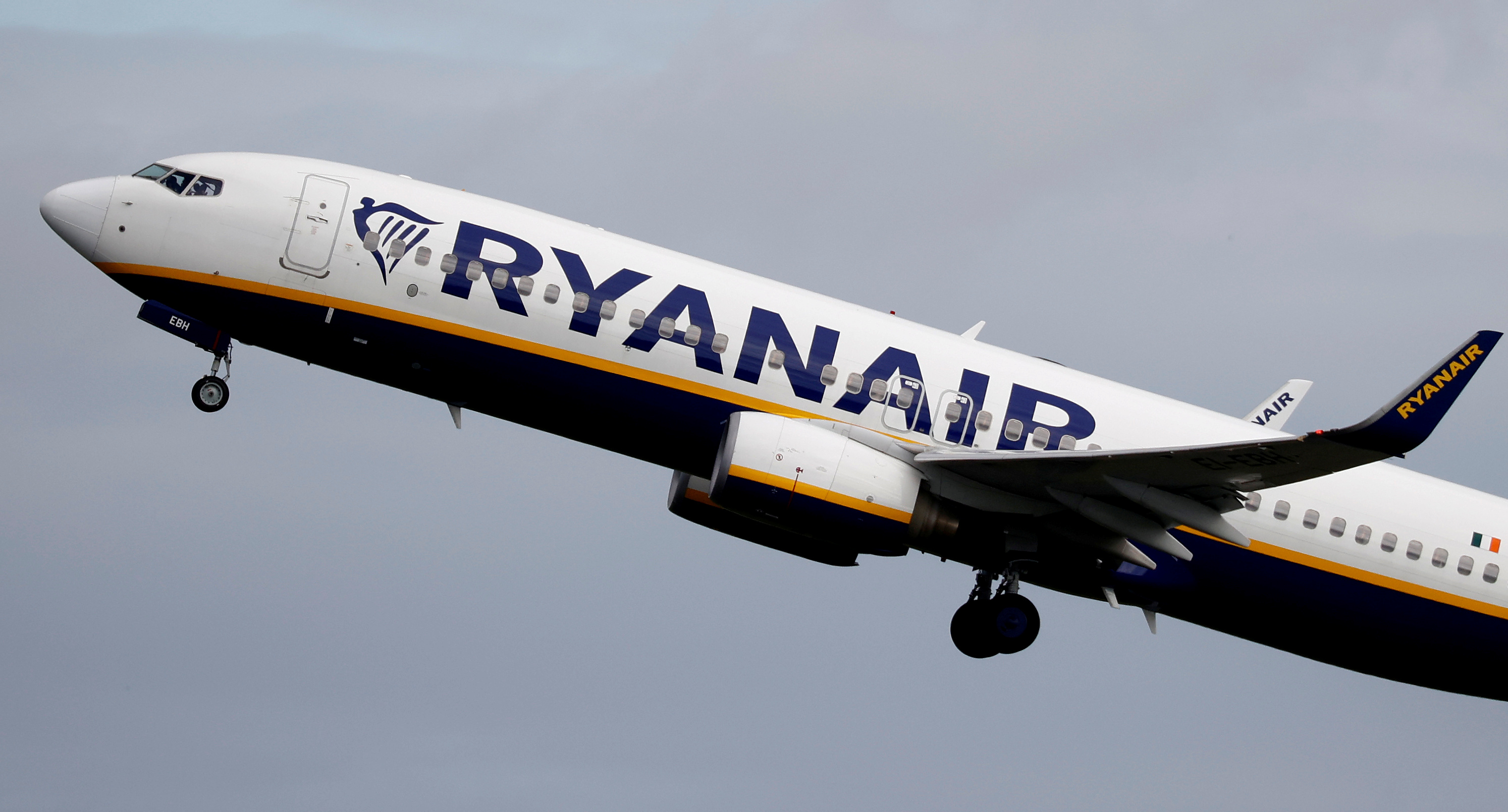 Ryanair : les pilotes britanniques favorables à une baisse de salaire