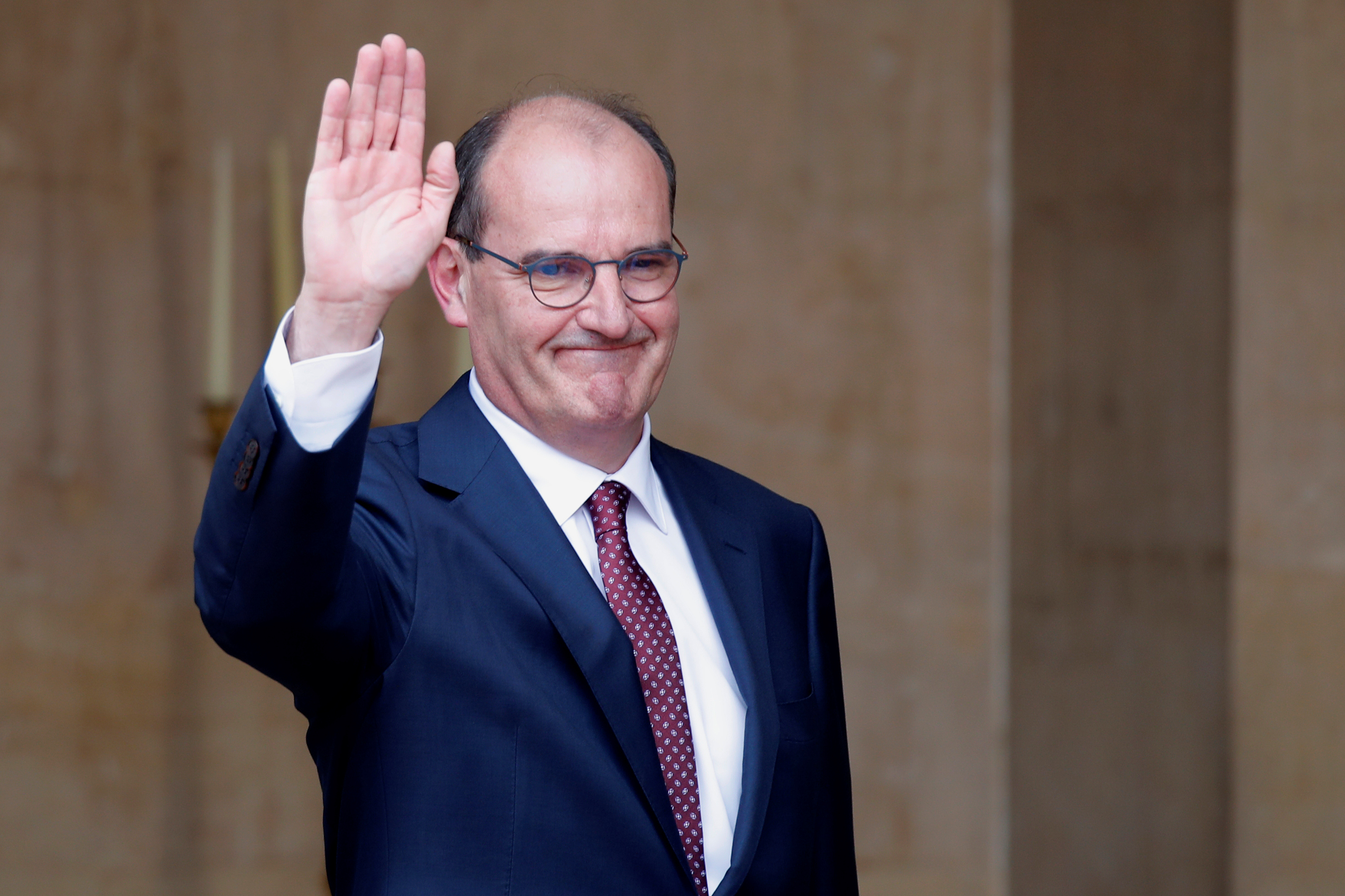 Remaniement: un chef d'oeuvre de «en même temps», à droite toute !