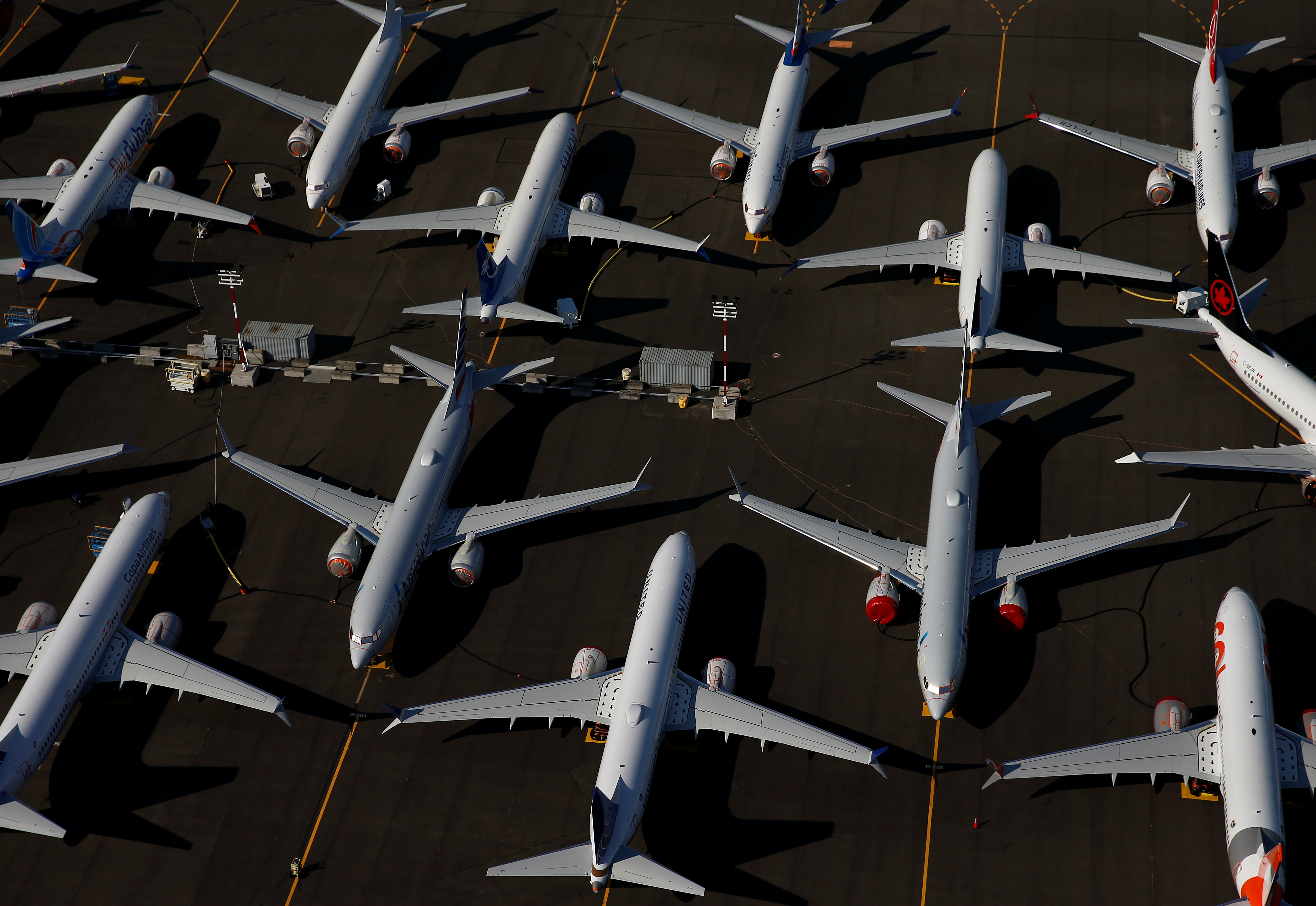Dans le flot d'annulations de 737 MAX, Boeing reçoit une micro-commande 