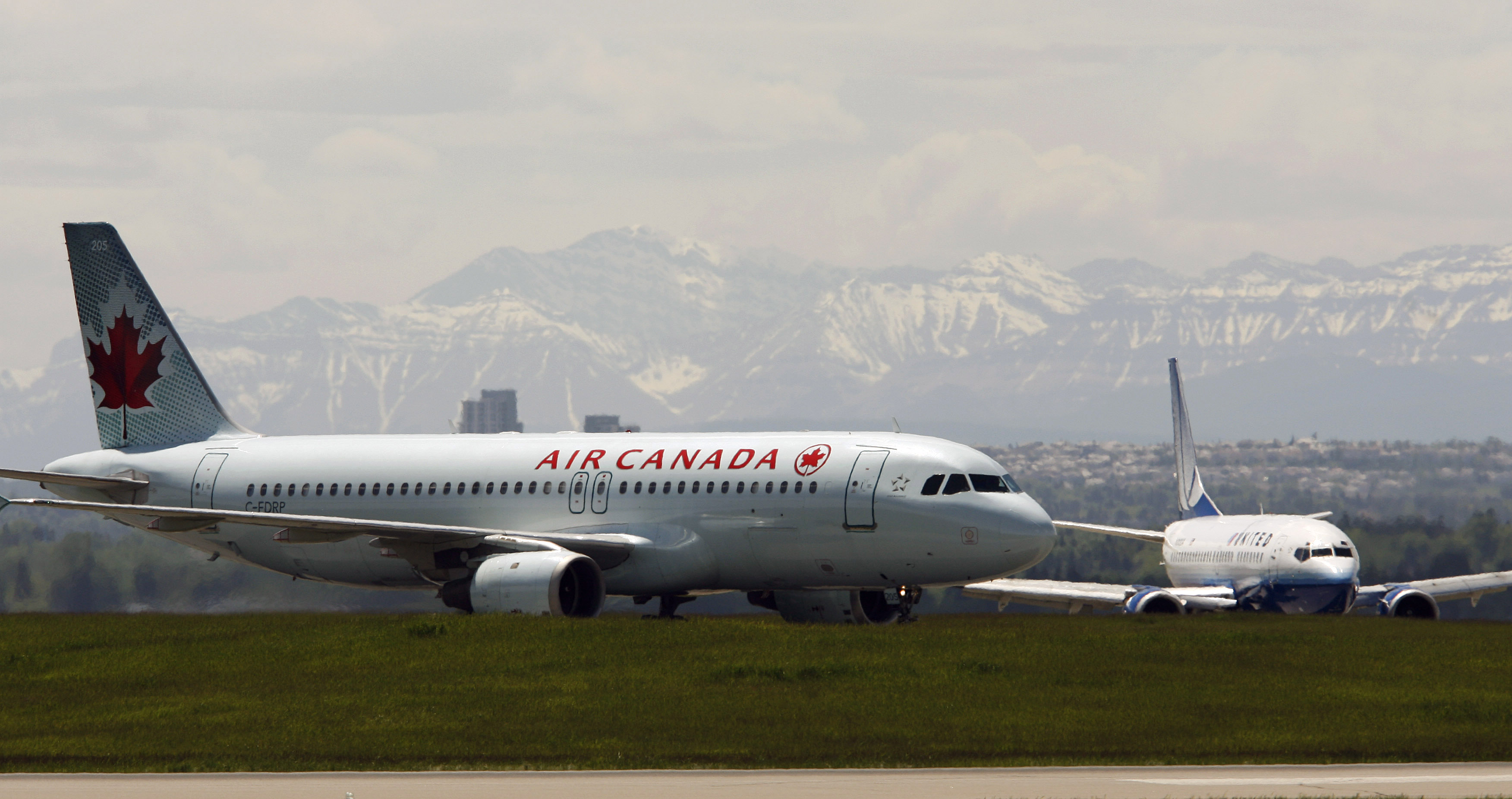 Face à l'opposition de l'UE, Air Canada renonce au rachat de Transat