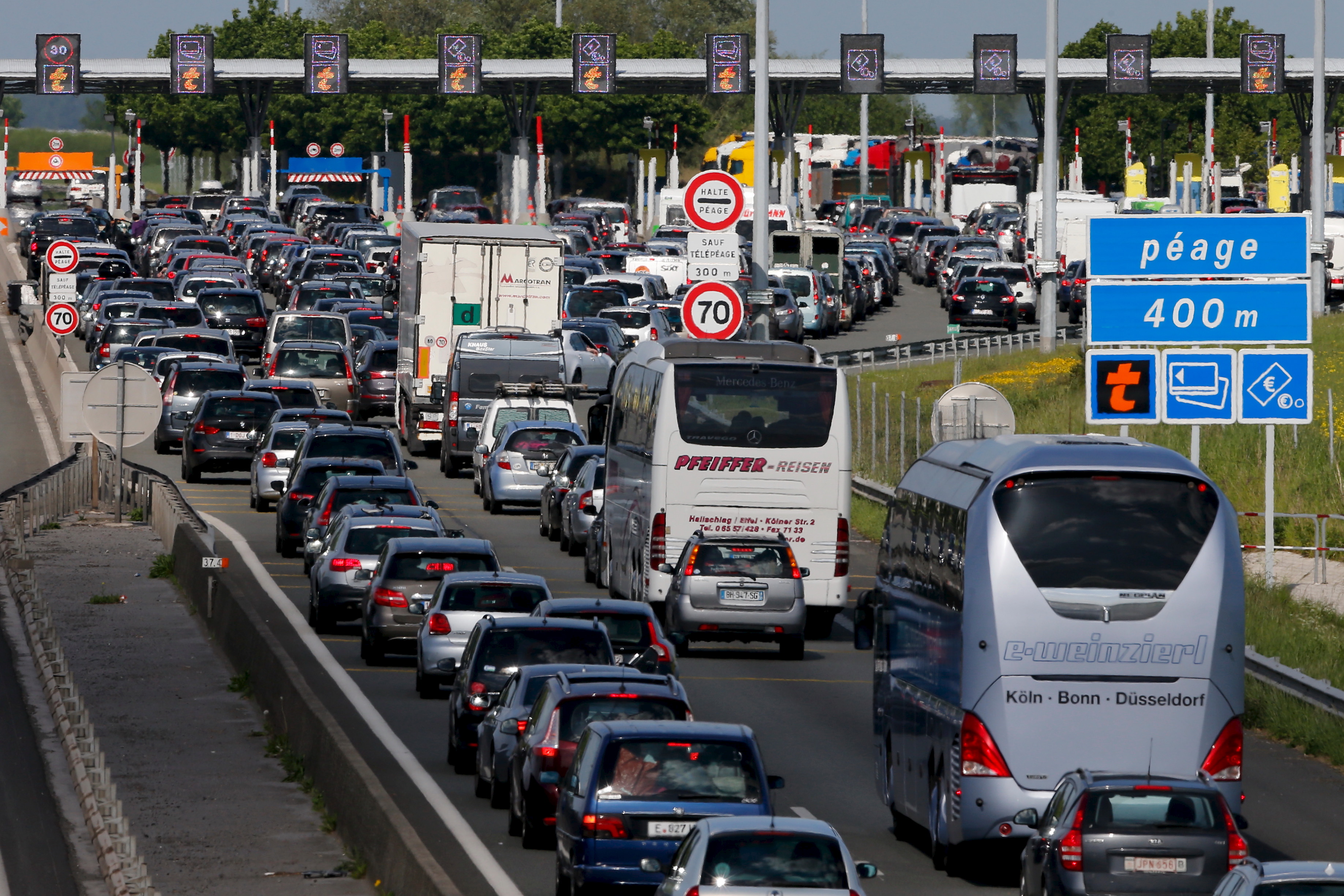 La Région Île-de-France veut créer un réseau d'autocars express pour réduire l'usage de la voiture