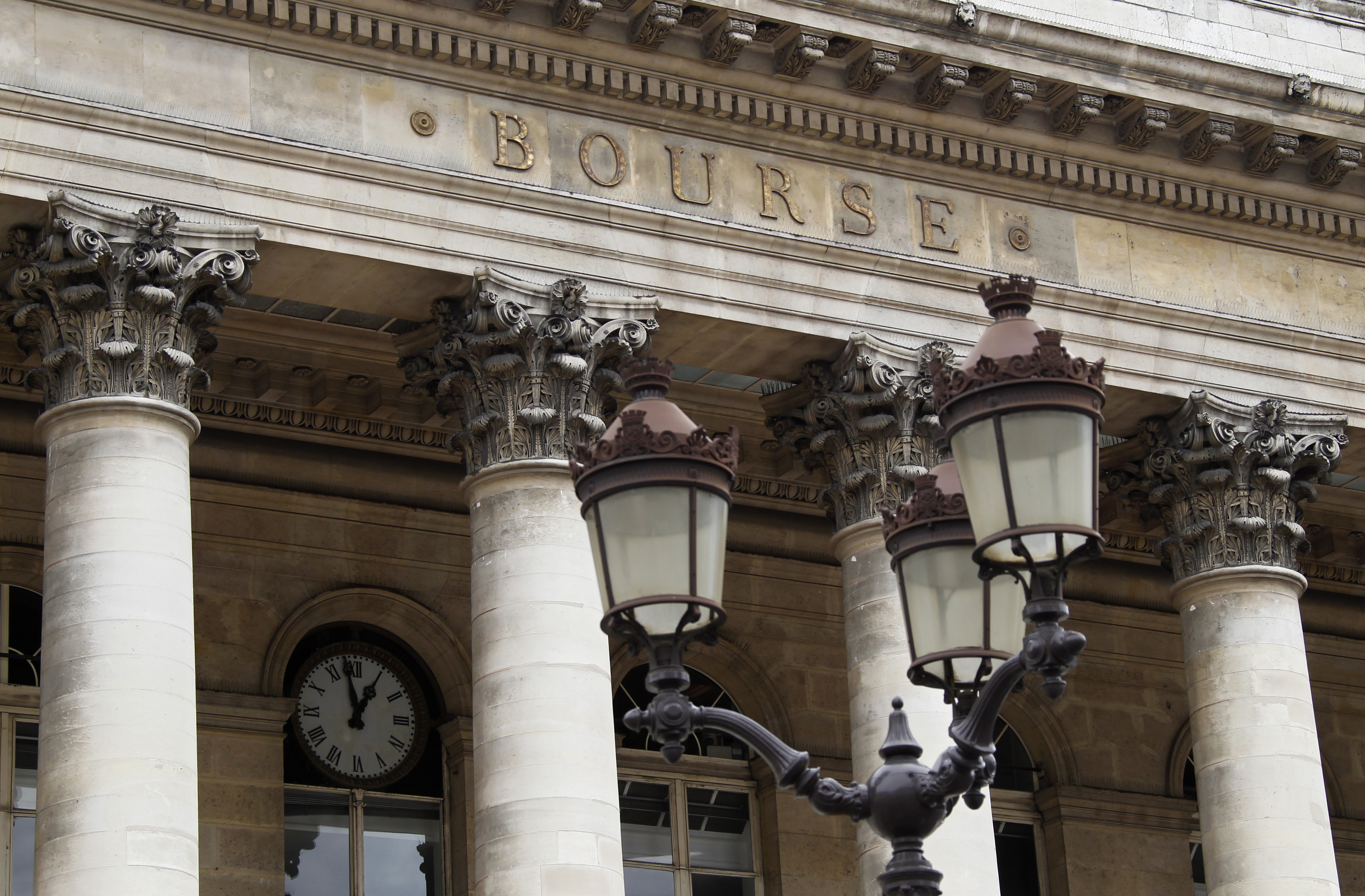 Bourse: Paris démarre fort ce lundi, à Francfort, Siemens Energy fait son entrée