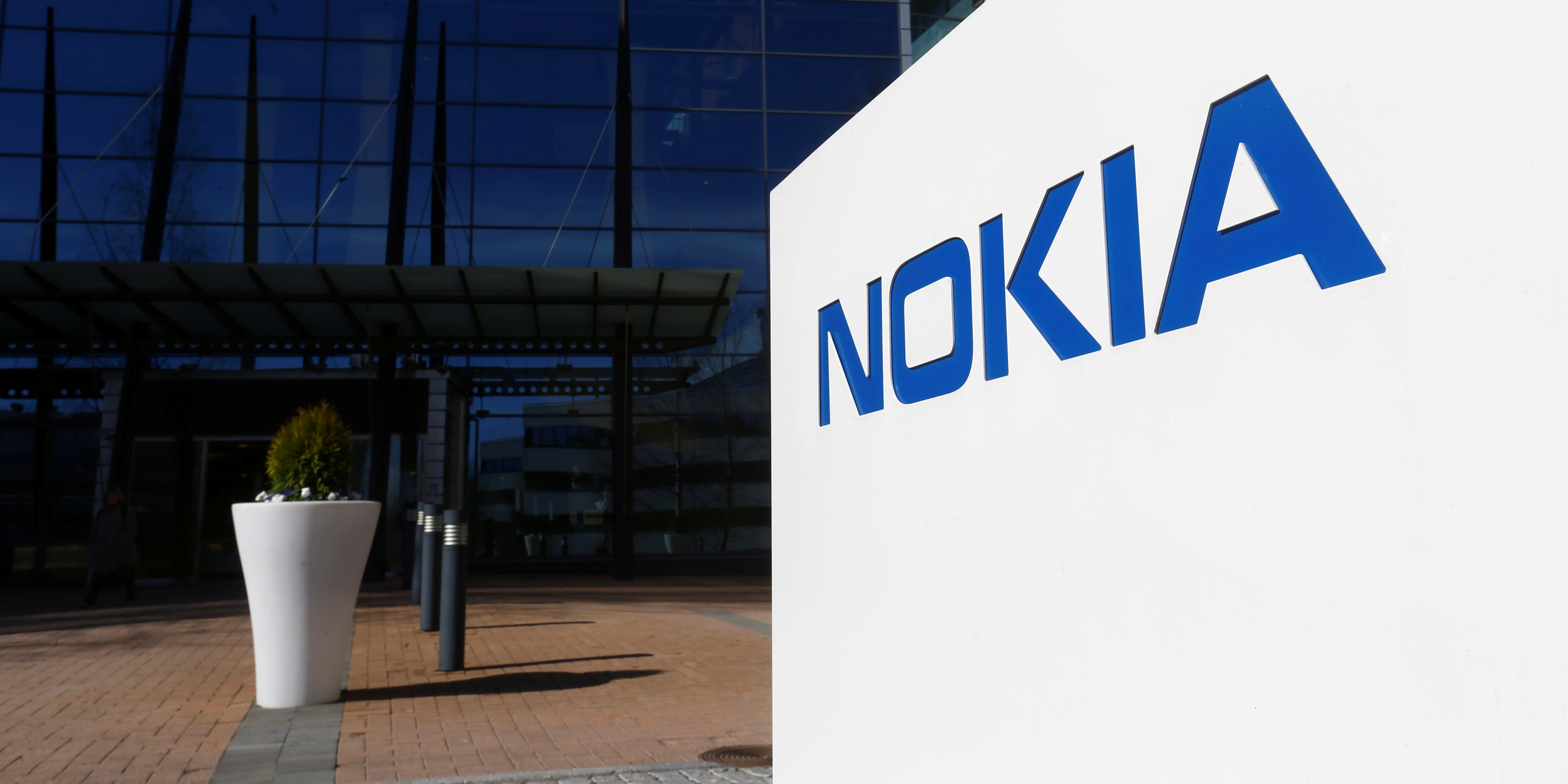 Nokia plus que jamais à la peine face à la concurrence
