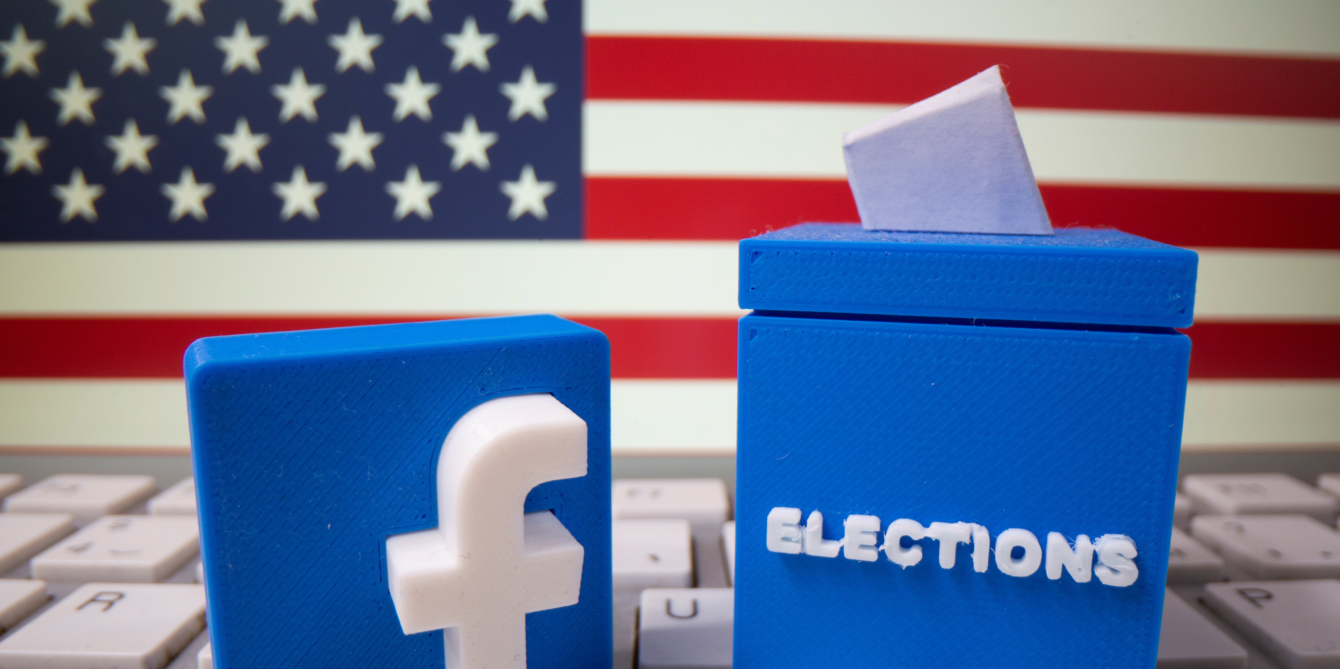 Election américaine : Facebook et Twitter de nouveau face à la désinformation
