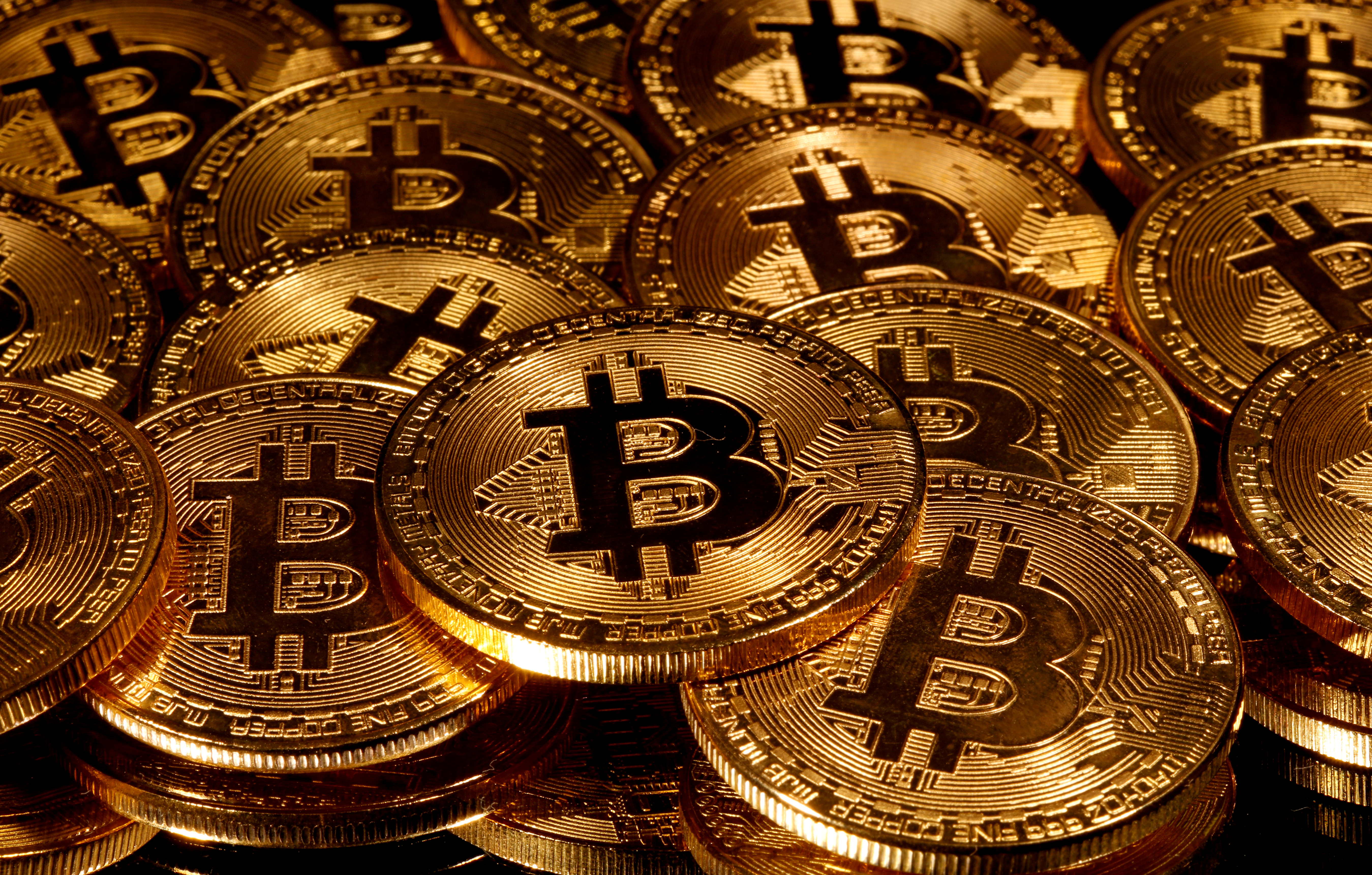 A plus de 20.000 dollars, le bitcoin trace son sillon comme valeur refuge