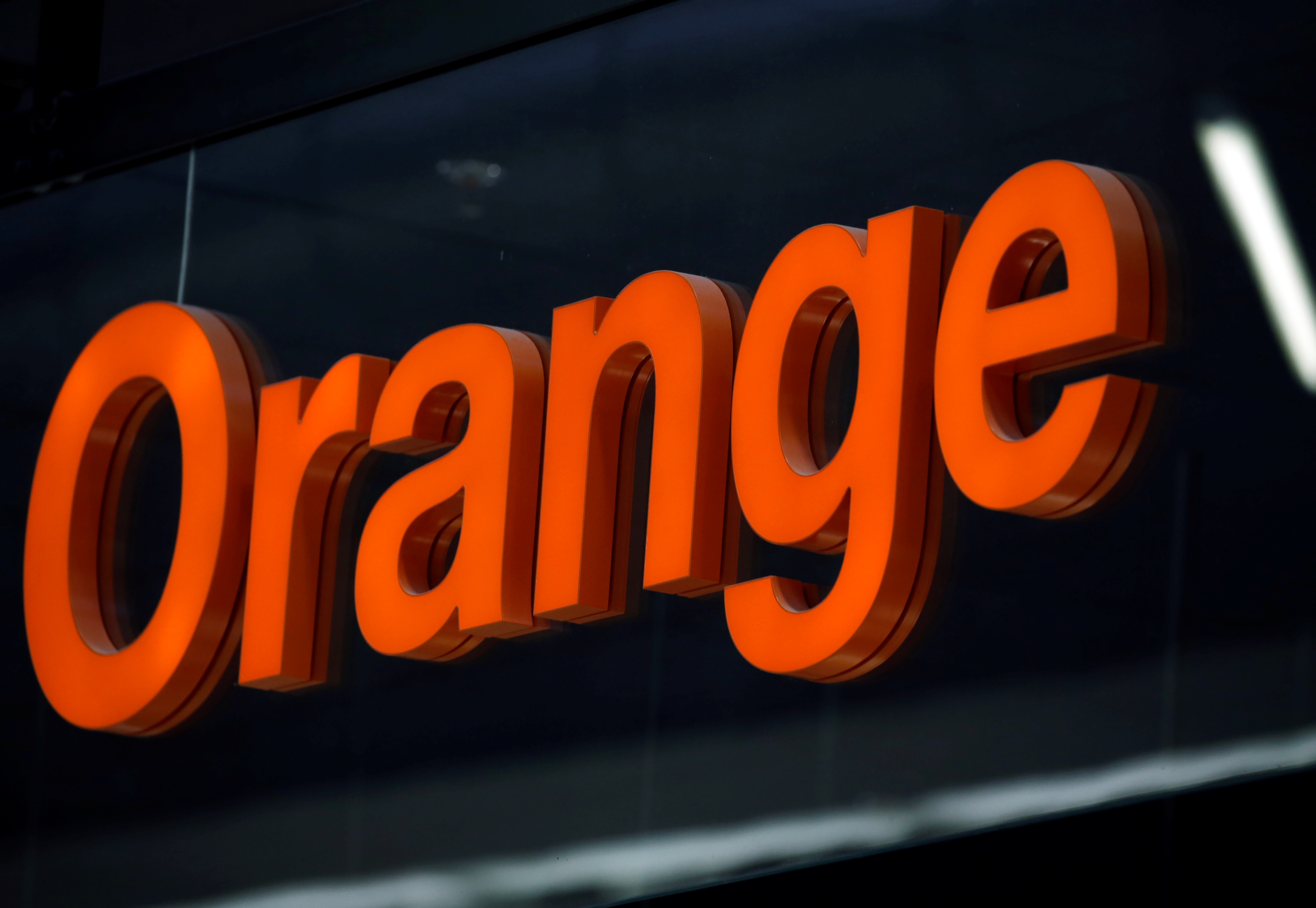 Fibre en zone rurale: Orange crée Orange Concessions avec des investisseurs