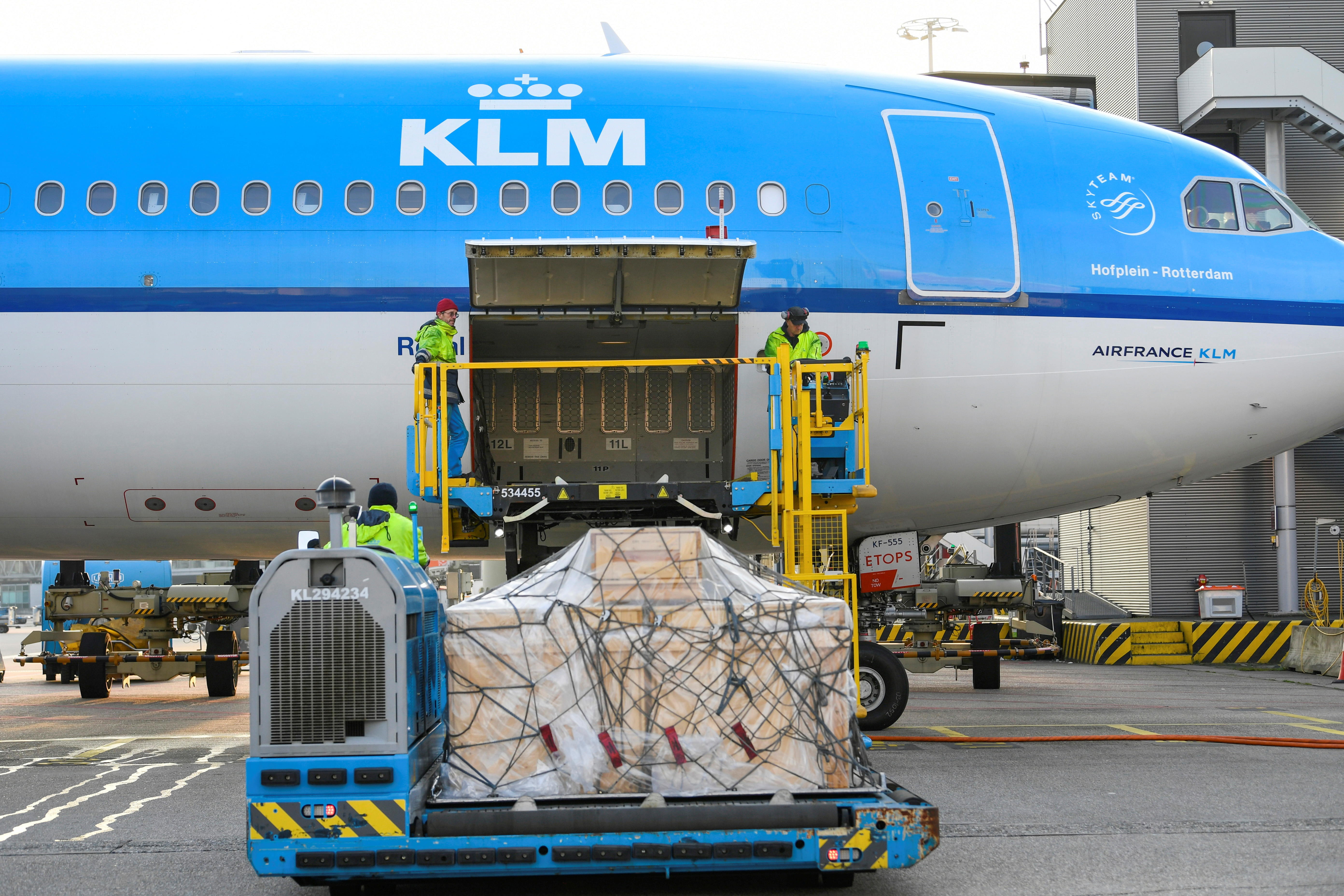 KLM parvient à faire assouplir les restrictions de voyage et maintient ses vols long-courriers