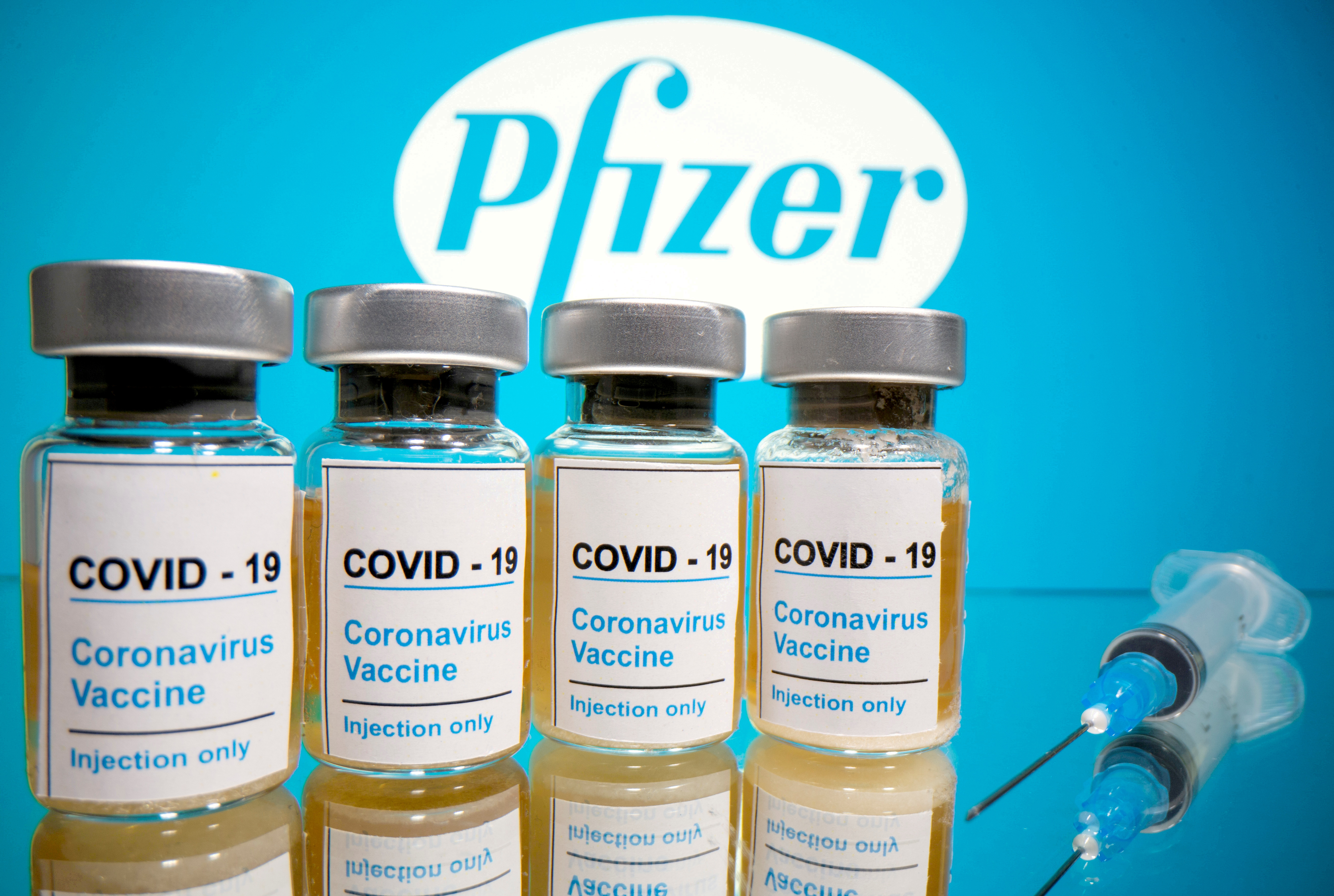 Covid-19 : feu vert des Etats-Unis au vaccin de Pfizer/BioNTech; la vaccination va débuter