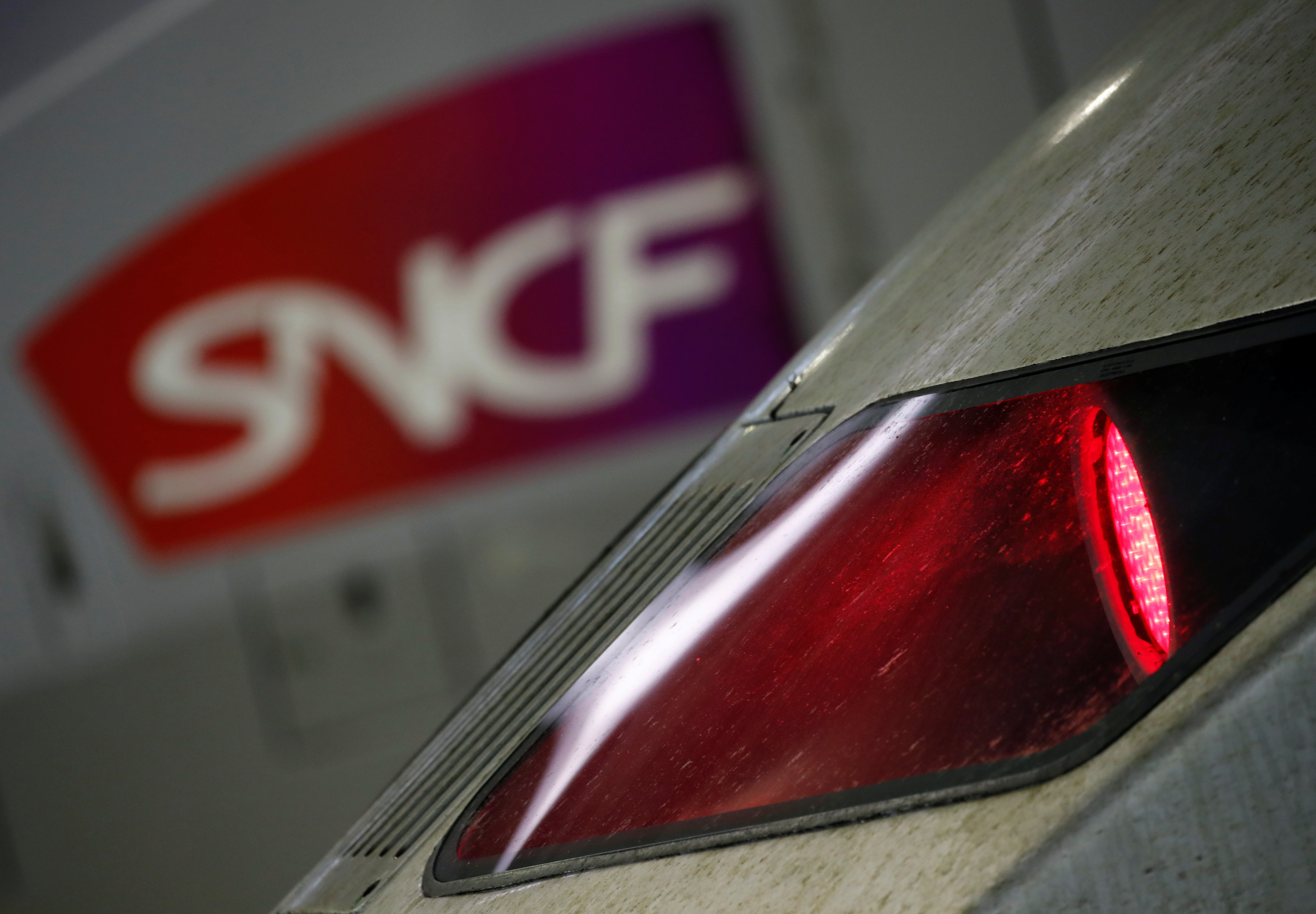 Grève des contrôleurs SNCF : malgré l'accord, un Noël très perturbé