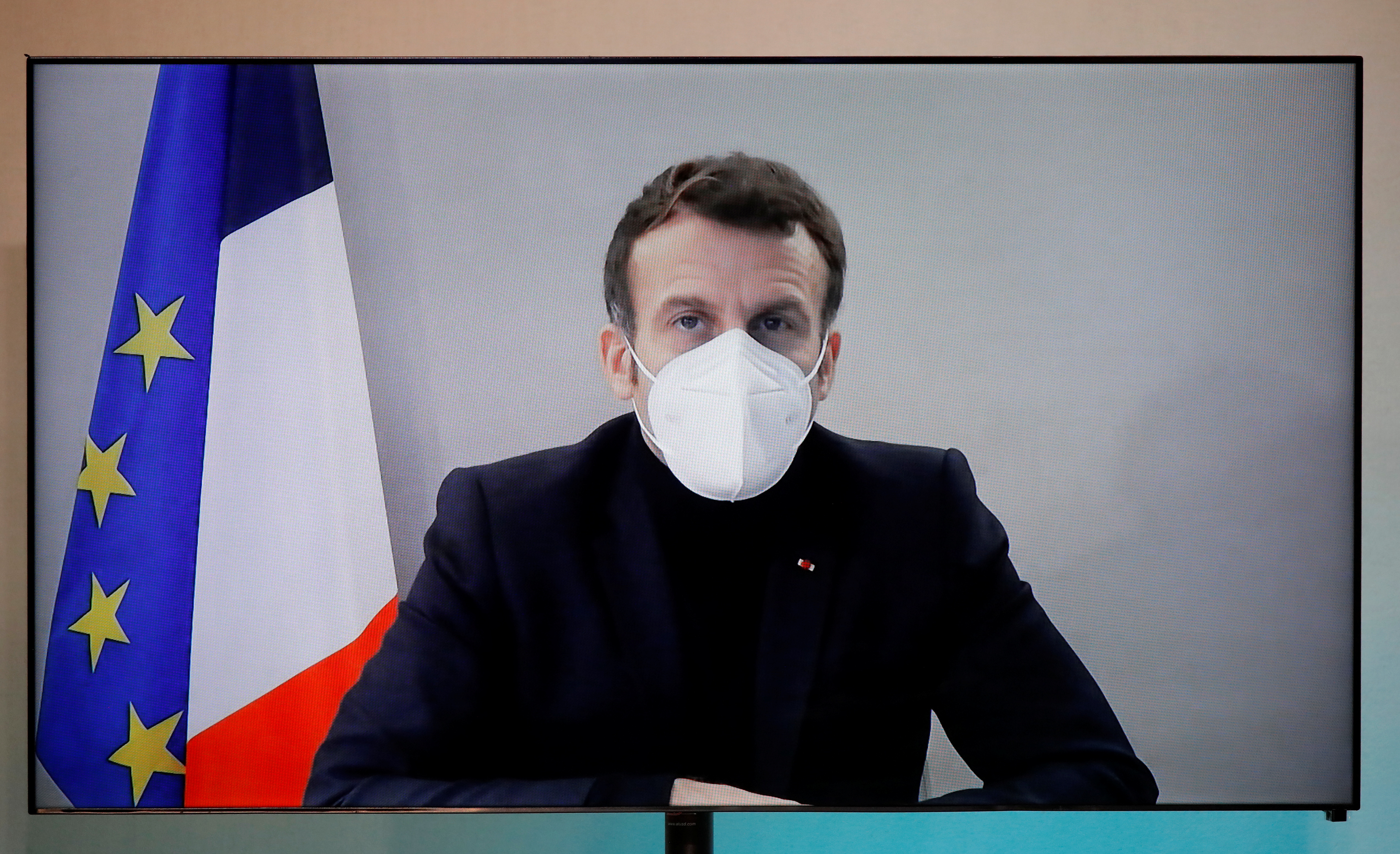 Covid-19 en 24h : Macron sous la pression d'un troisième confinement