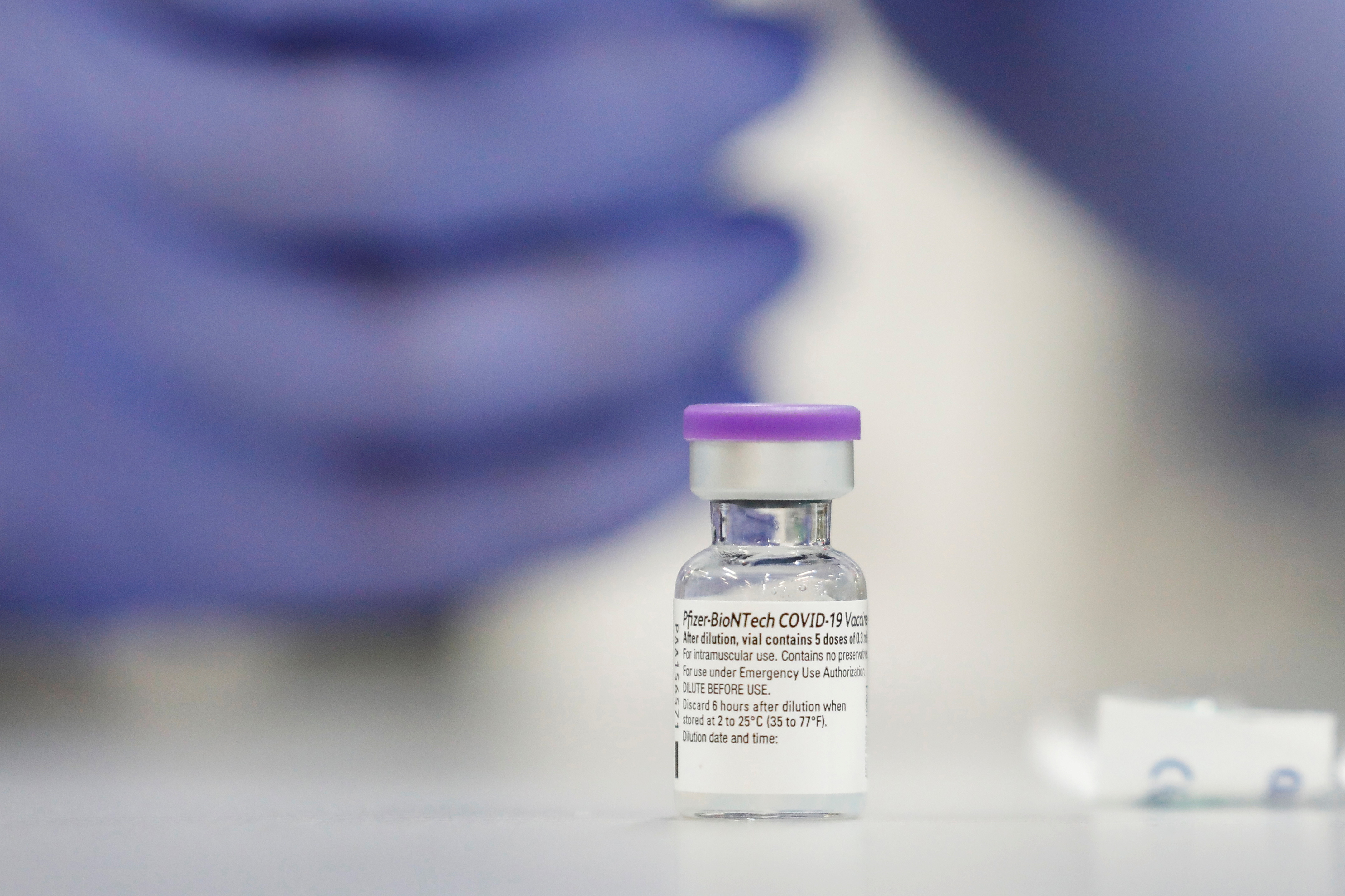 Feu vert du régulateur pour la vente du vaccin Pfizer-BioNTech en UE