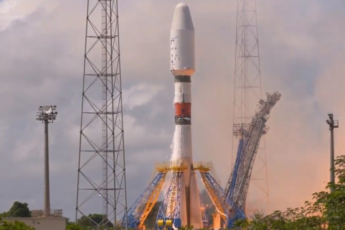 CSO-2 : Soyuz met sur orbite le nec plus ultra des satellites espions français