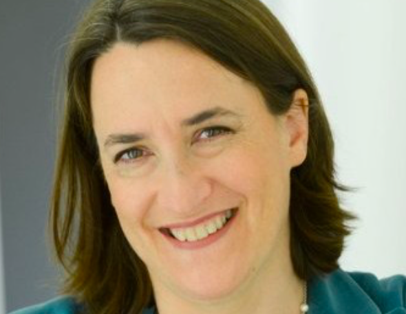 Delphine d'Amarzit, conseillère pendant la crise de 2008, première femme à diriger la Bourse de Paris