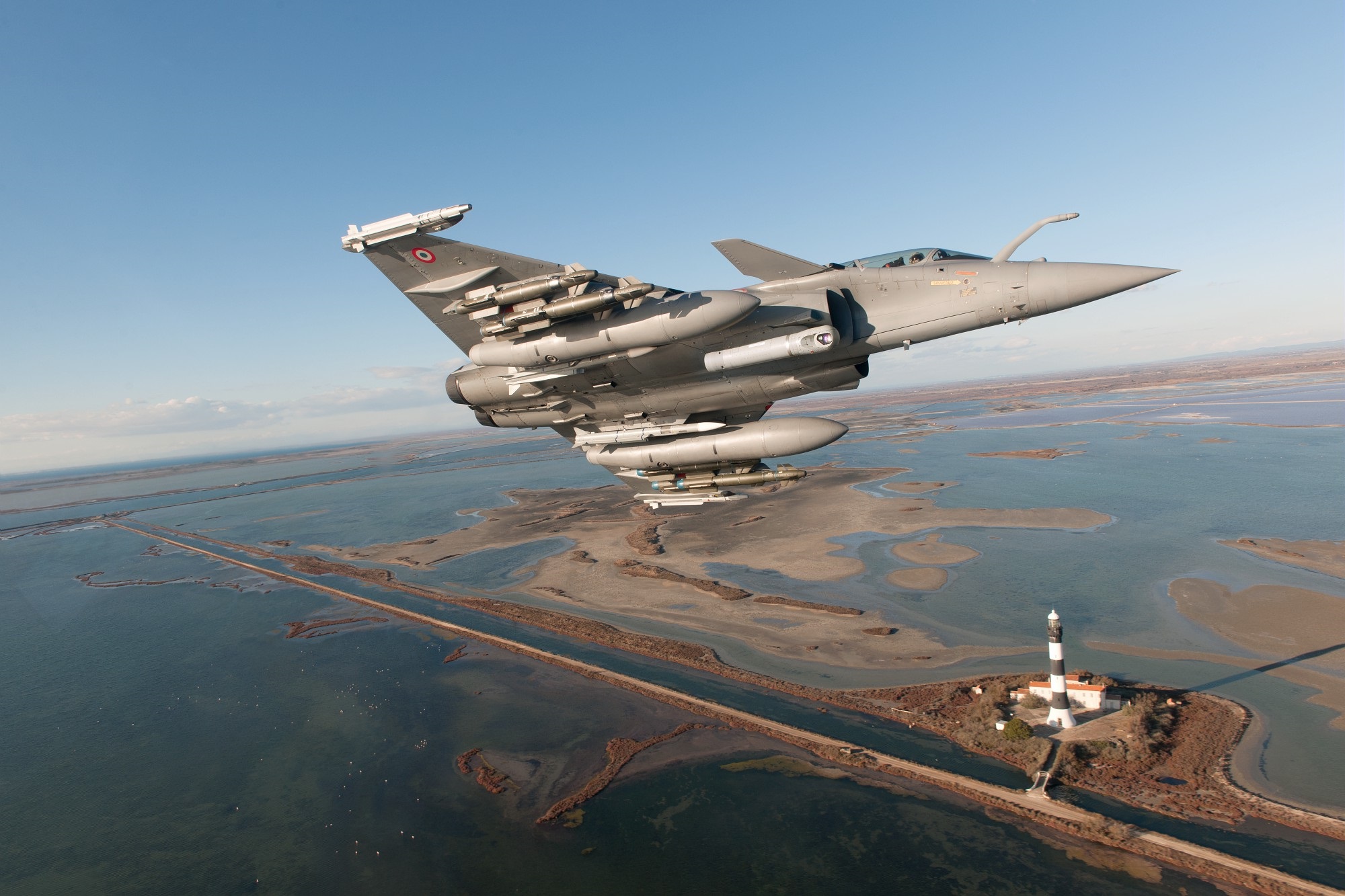 Dassault Aviation : la Serbie va-t-elle monter aussi dans le Rafale ?