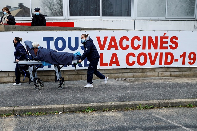 Retard dans la vaccination : un coût astronomique pour l'économie européenne