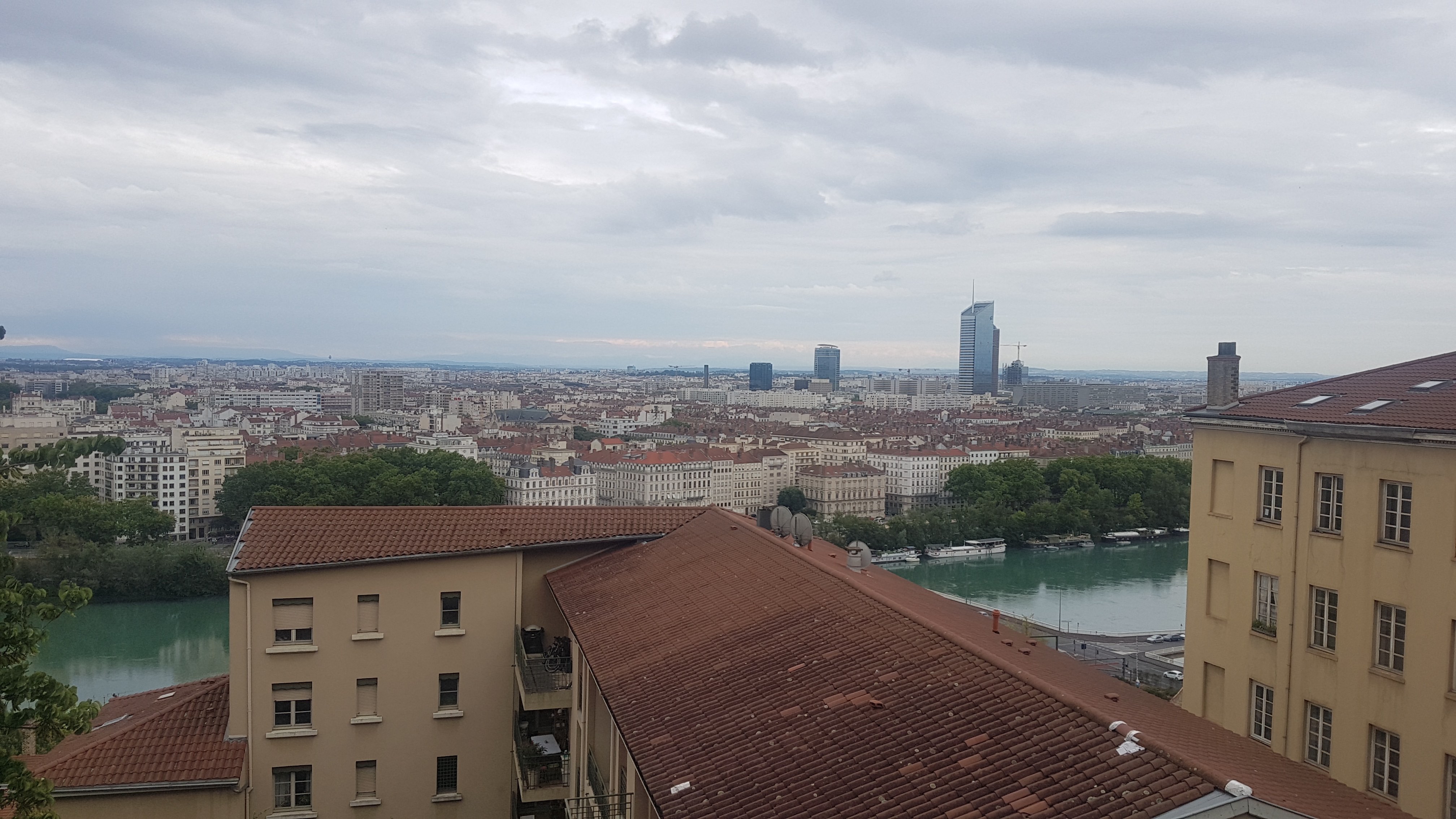 Immobilier : Lyon, seconde ville la plus chère de France en 2021, continue d'attirer malgré tout