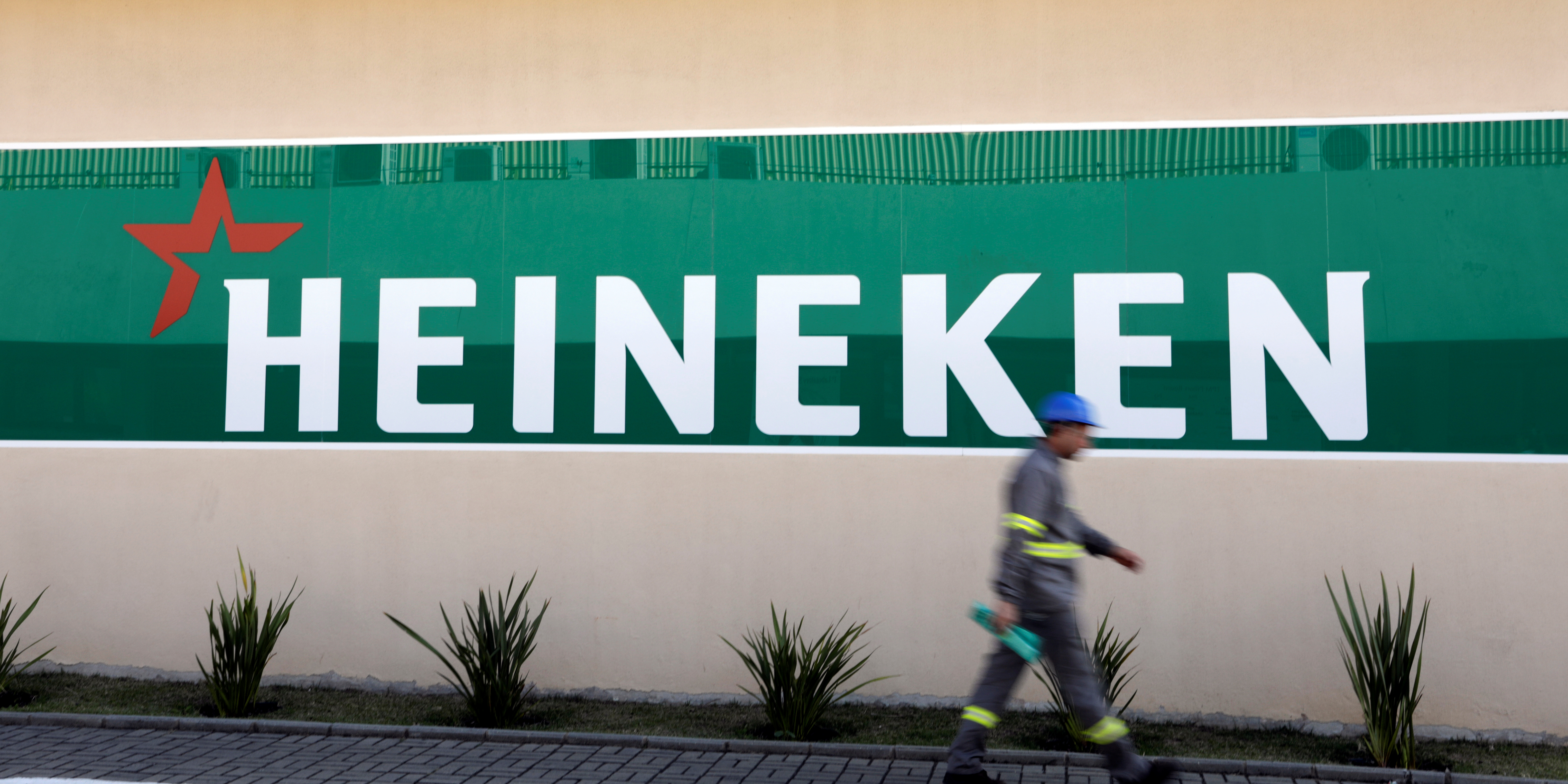 Bière et fermeture des bars: Heineken boit la tasse en 2020 et supprime 8.000 postes