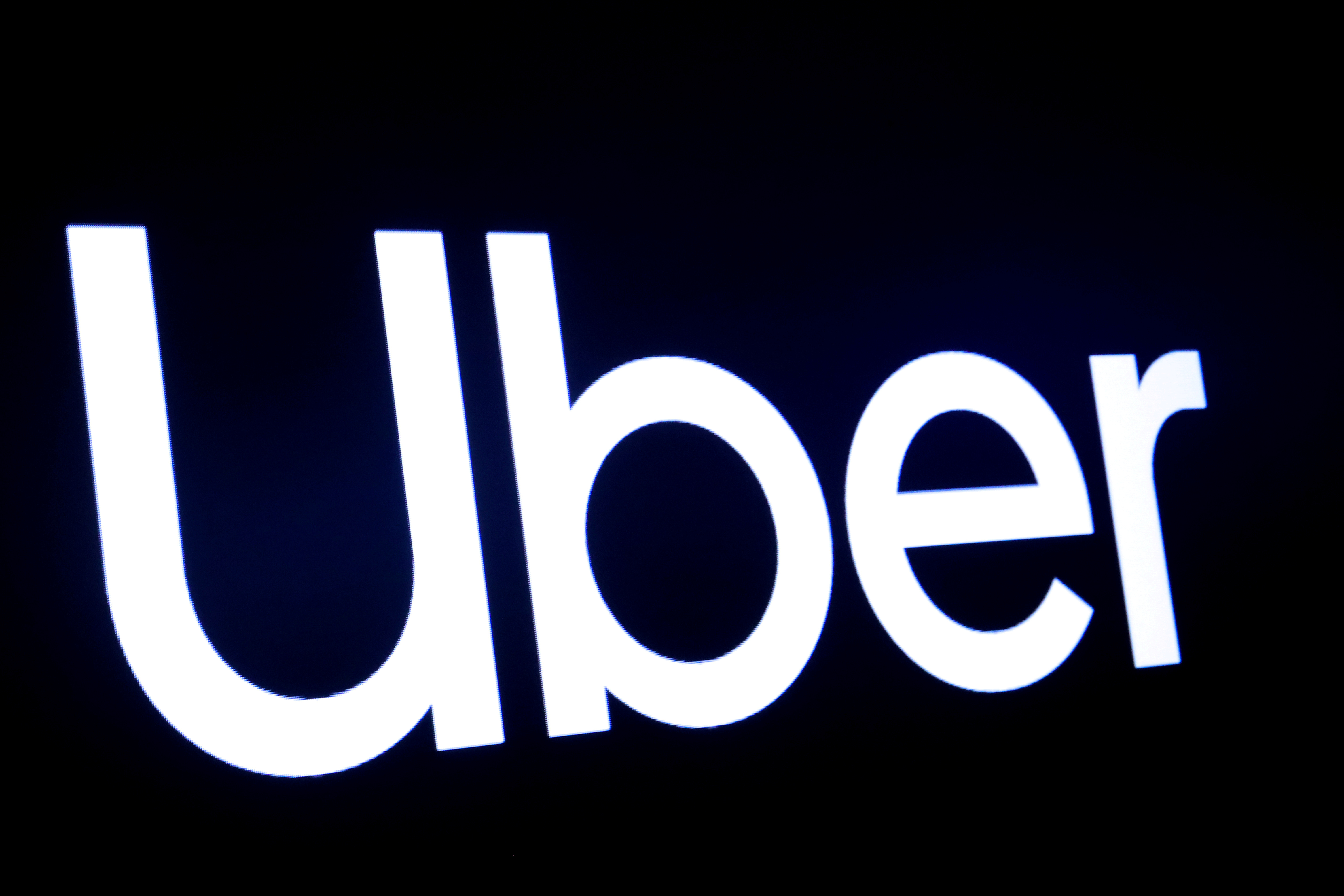 Uber France condamné à indemniser plus de 900 chauffeurs victimes du service 