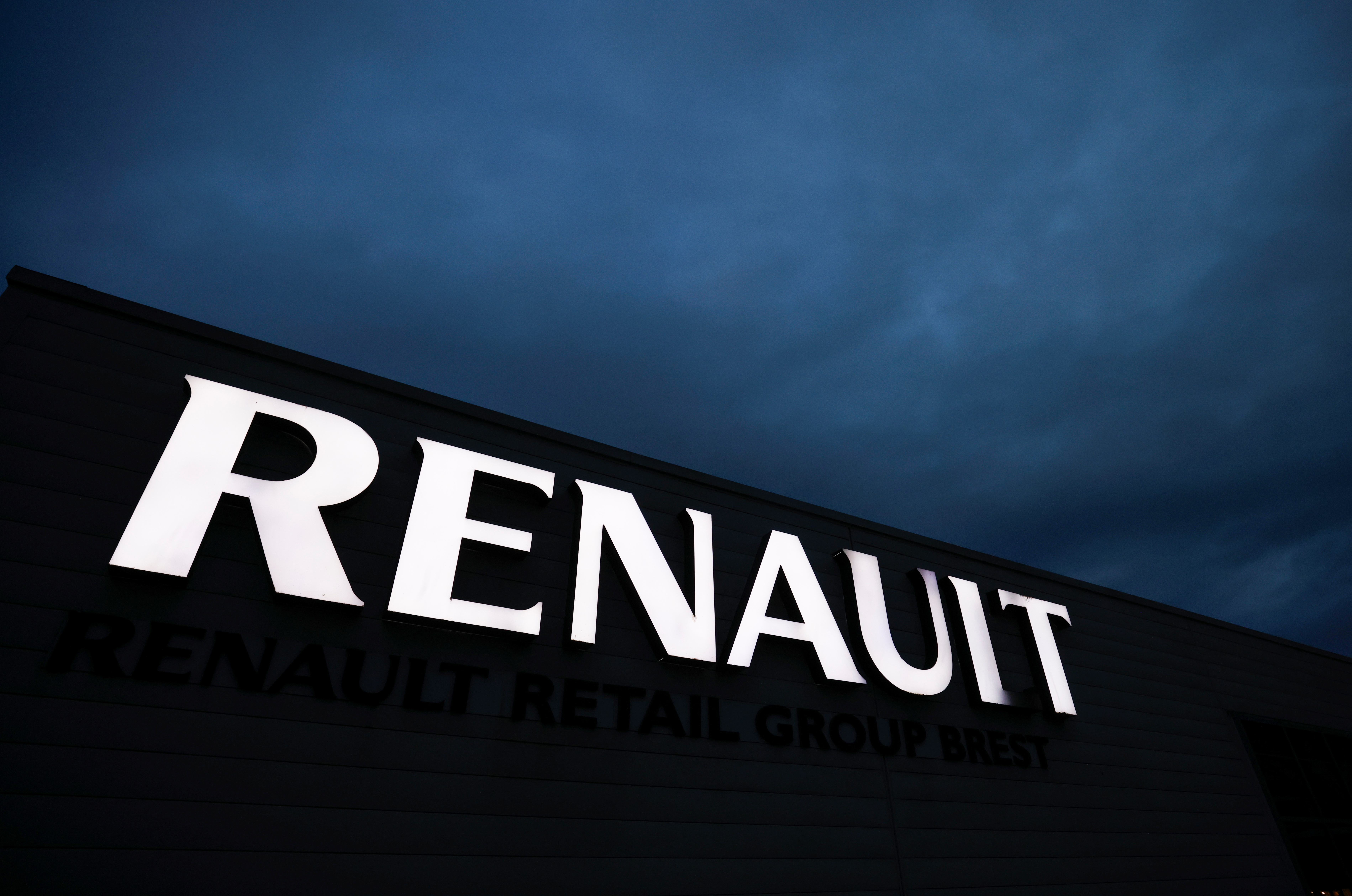 Renault: les ventes baissent, mais c'est le plan de Luca de Meo