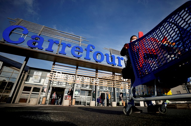 Carrefour: les salariés mobilisés contre un 