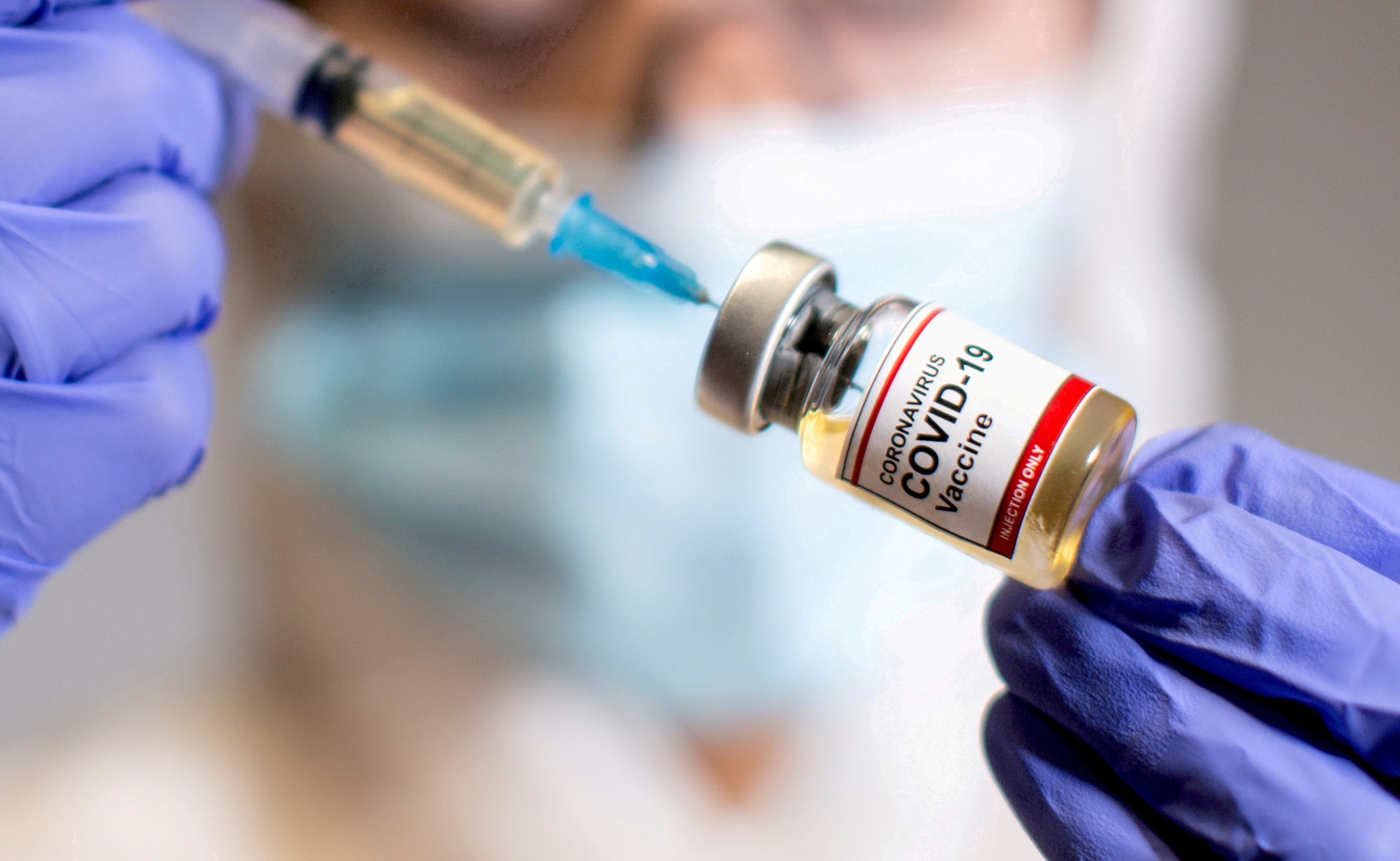 Vaccins : Covidliste, ViteMaDose, deux applis pour ne plus gâcher de doses