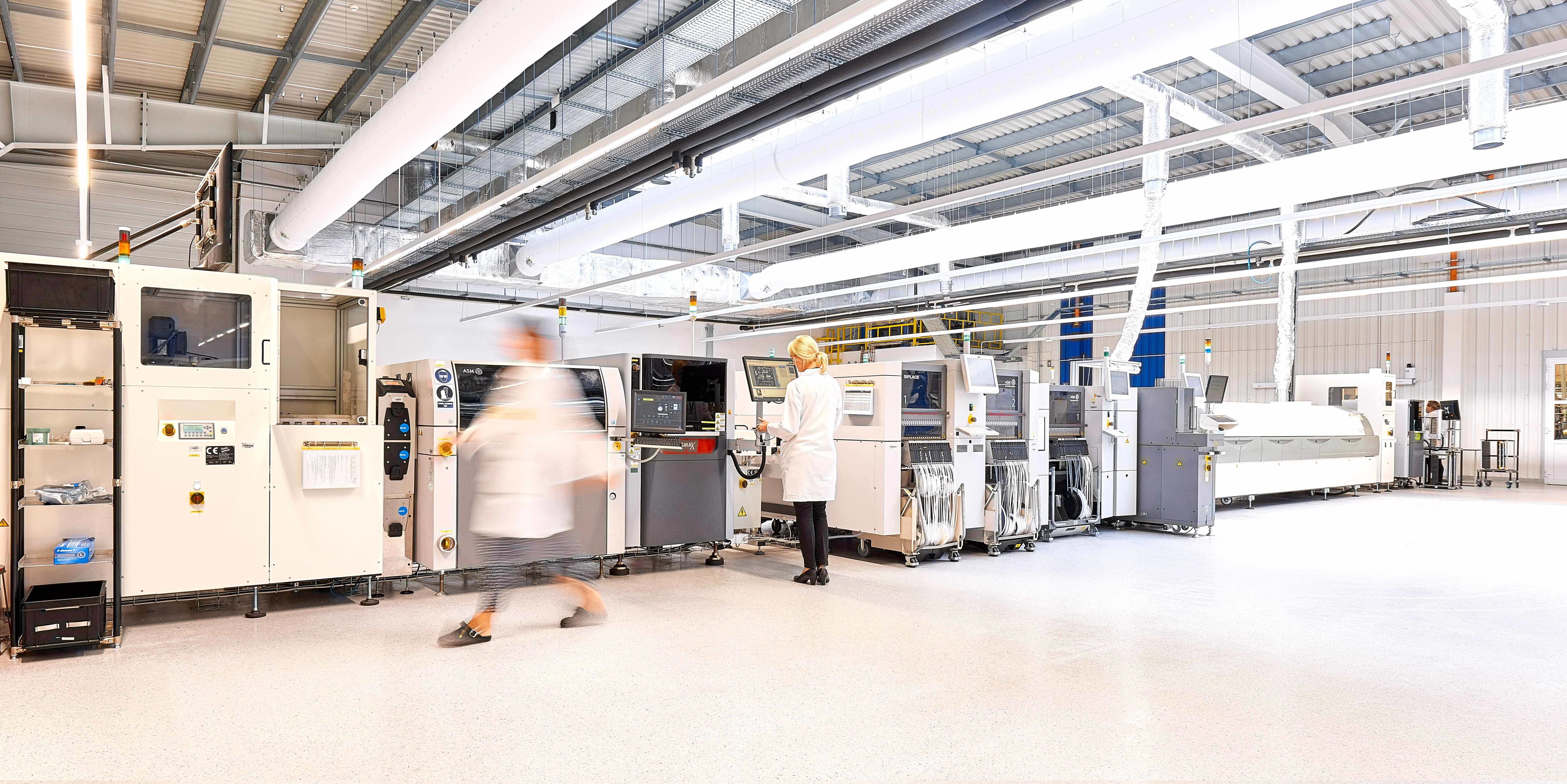 Lacroix veut sortir de son simple rôle d'équipementier de l'électronique