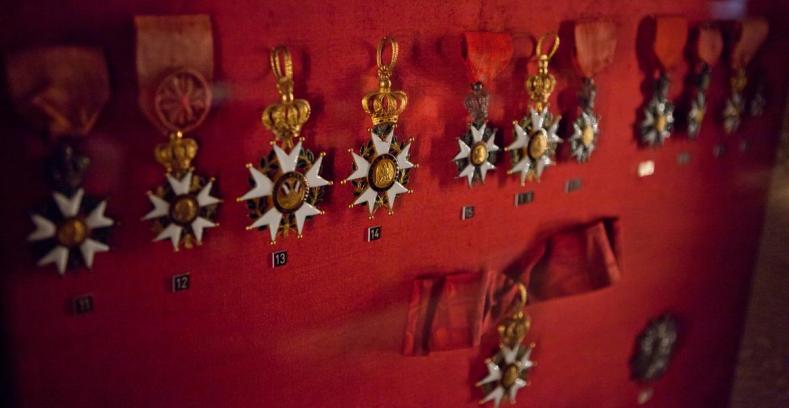 Légion d'Honneur : en exclure les patrons ?