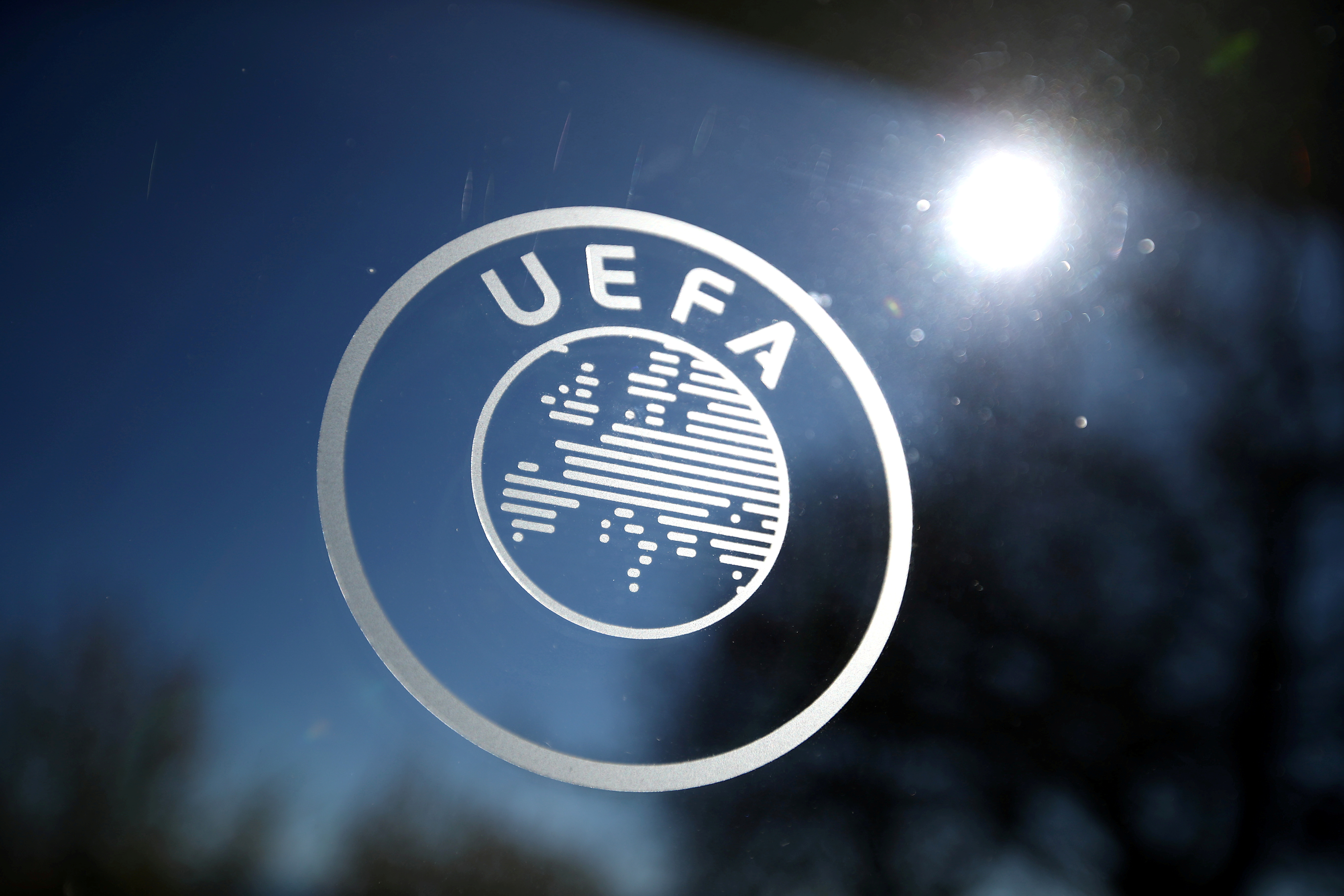 Football : la justice européenne ouvre la porte à la création d'une Super Ligue, un camouflet pour l'UEFA