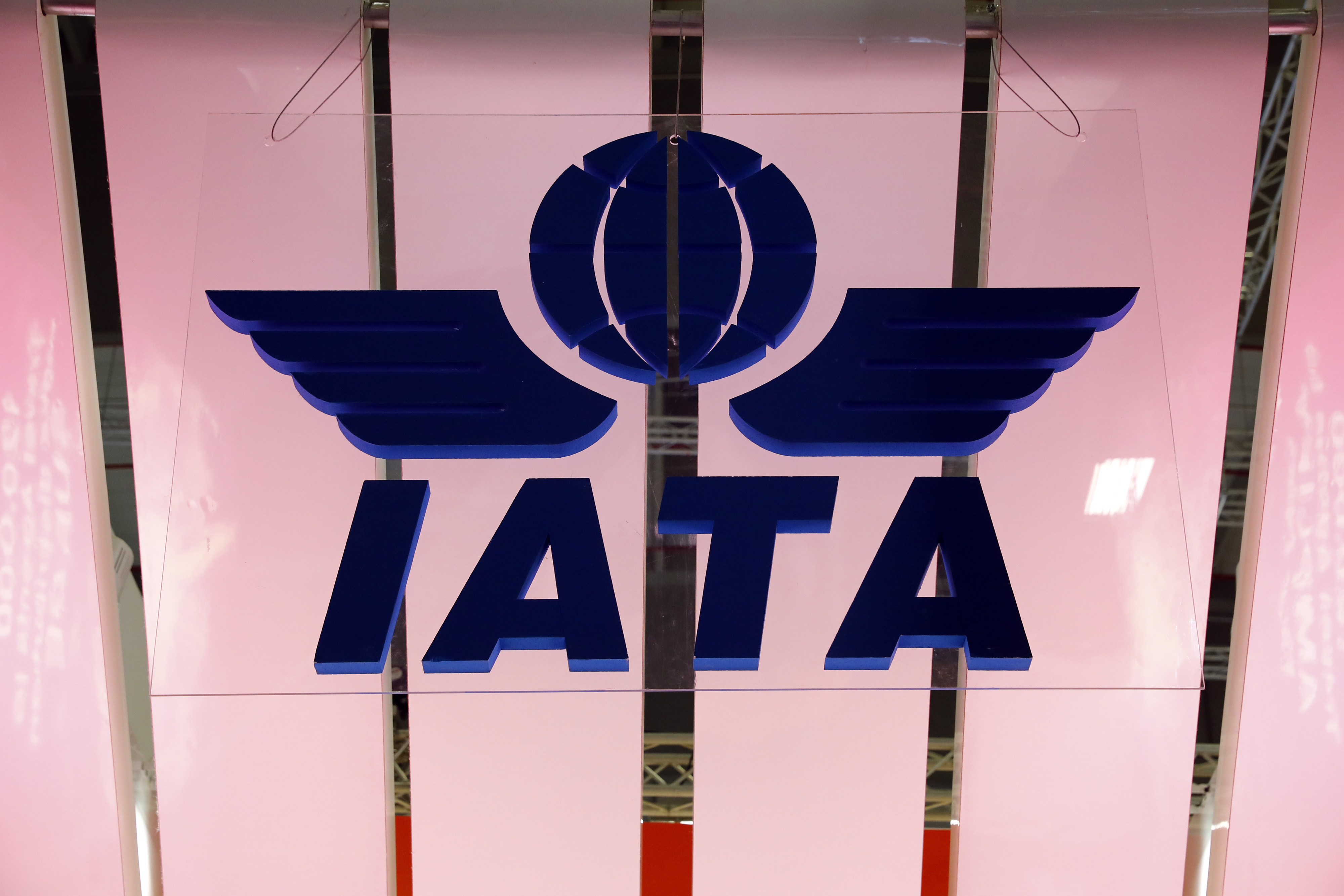 Les compagnies aériennes veulent que le pass sanitaire européen soit une référence mondiale pour voyager (IATA)